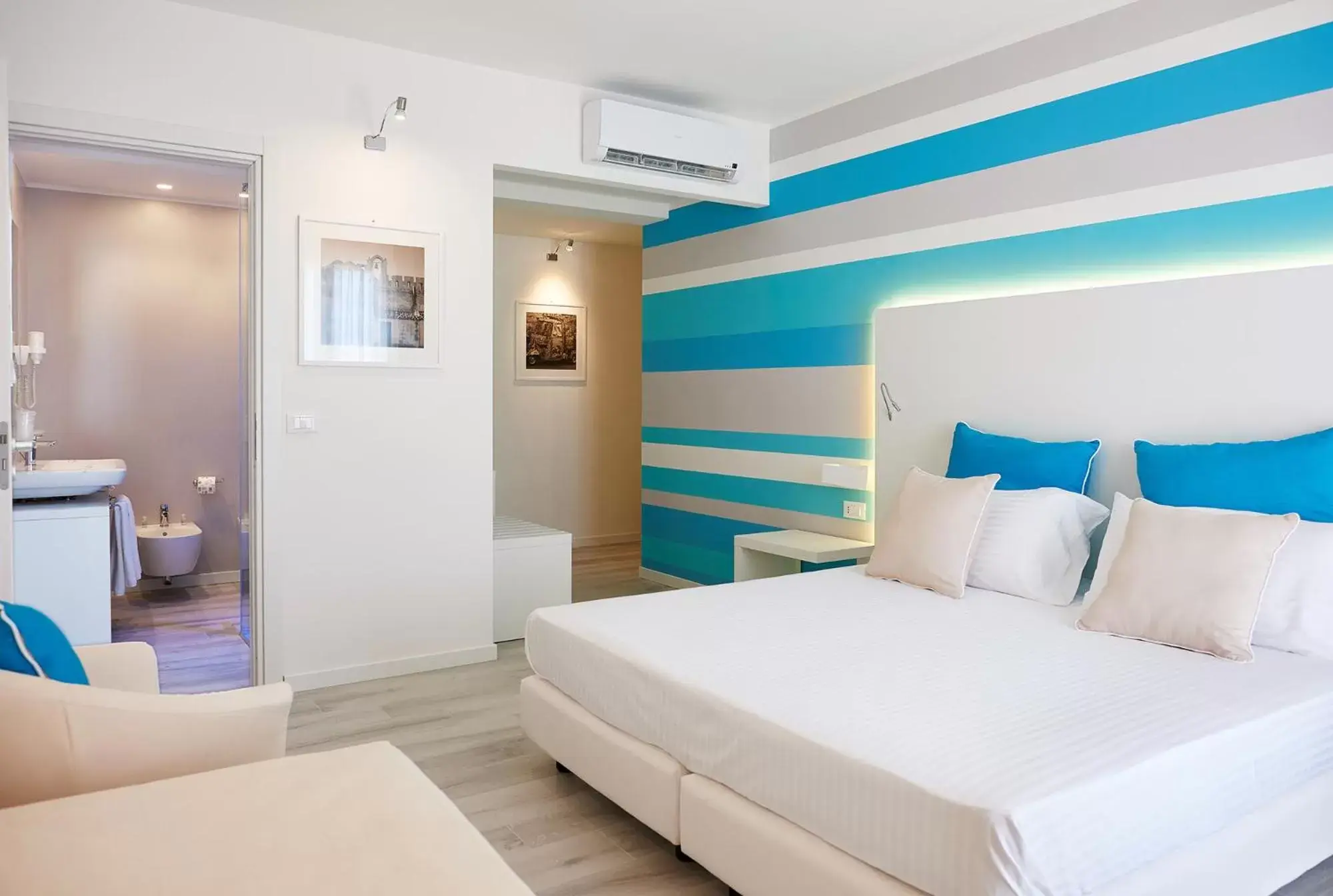 Bed in Marina di Petrolo Hotel & SPA