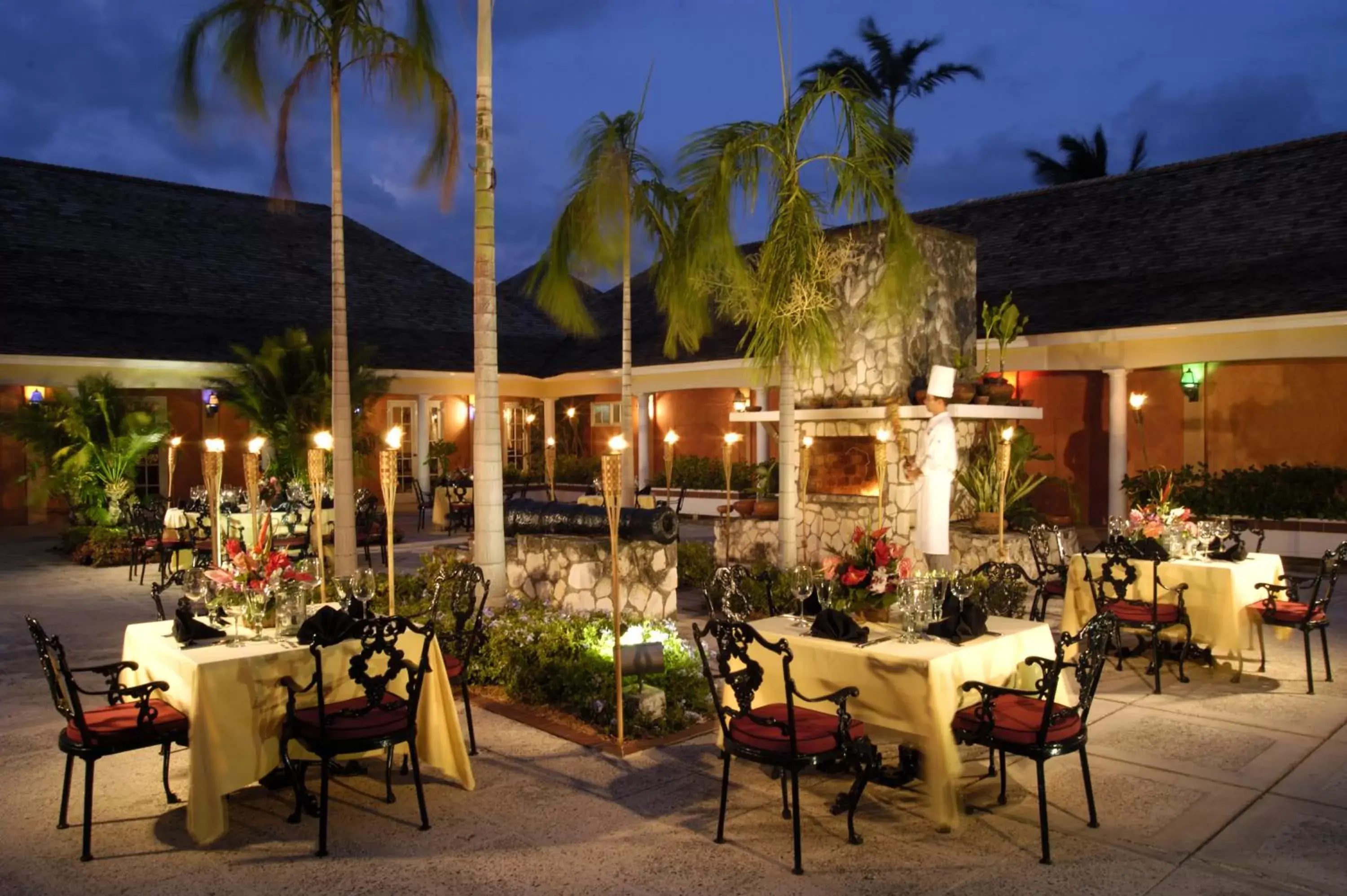 Restaurant/Places to Eat in Hilton Rose Hall Resort & Spa