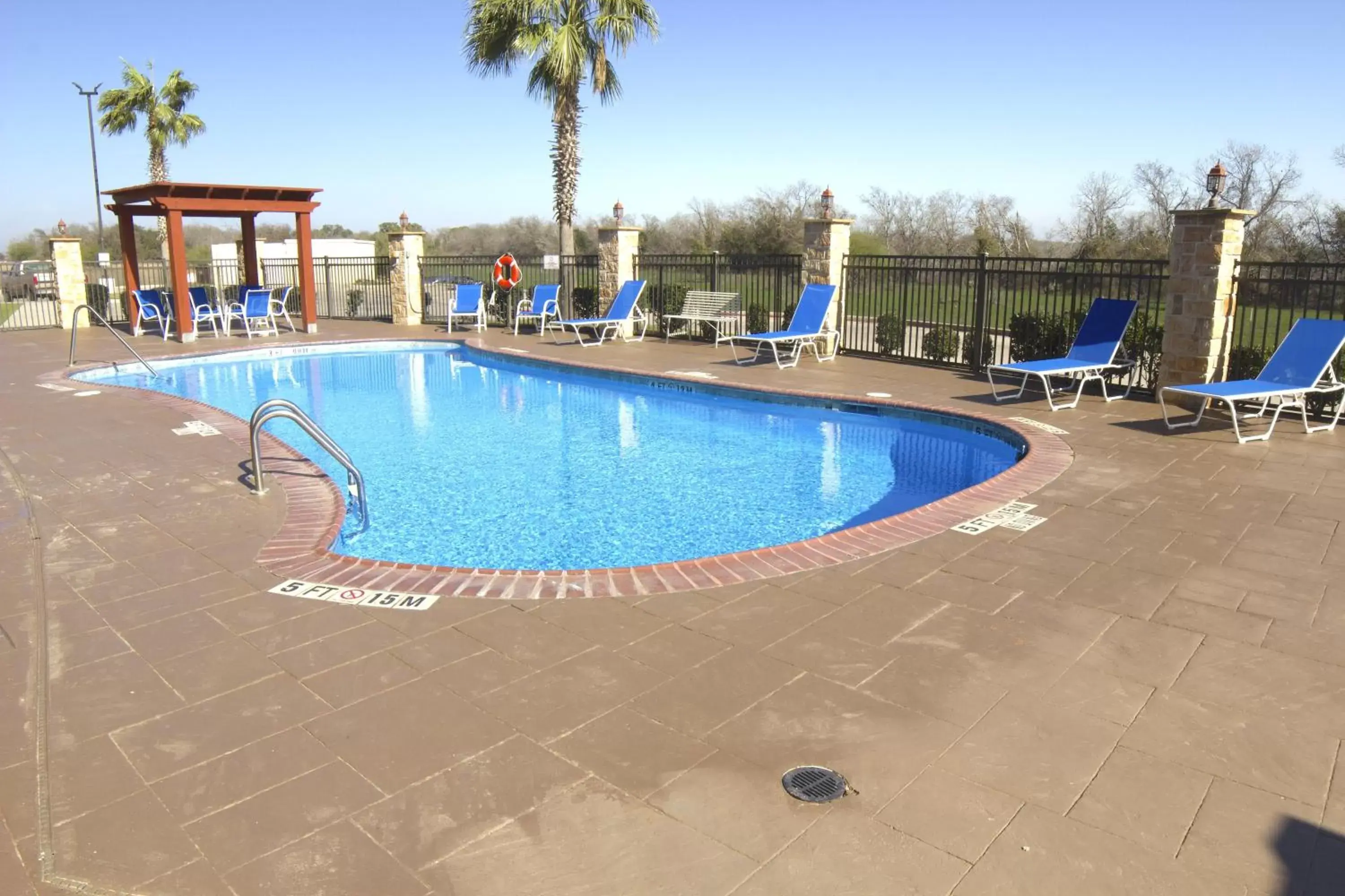 Swimming Pool in Holiday Inn Express Seguin, an IHG Hotel