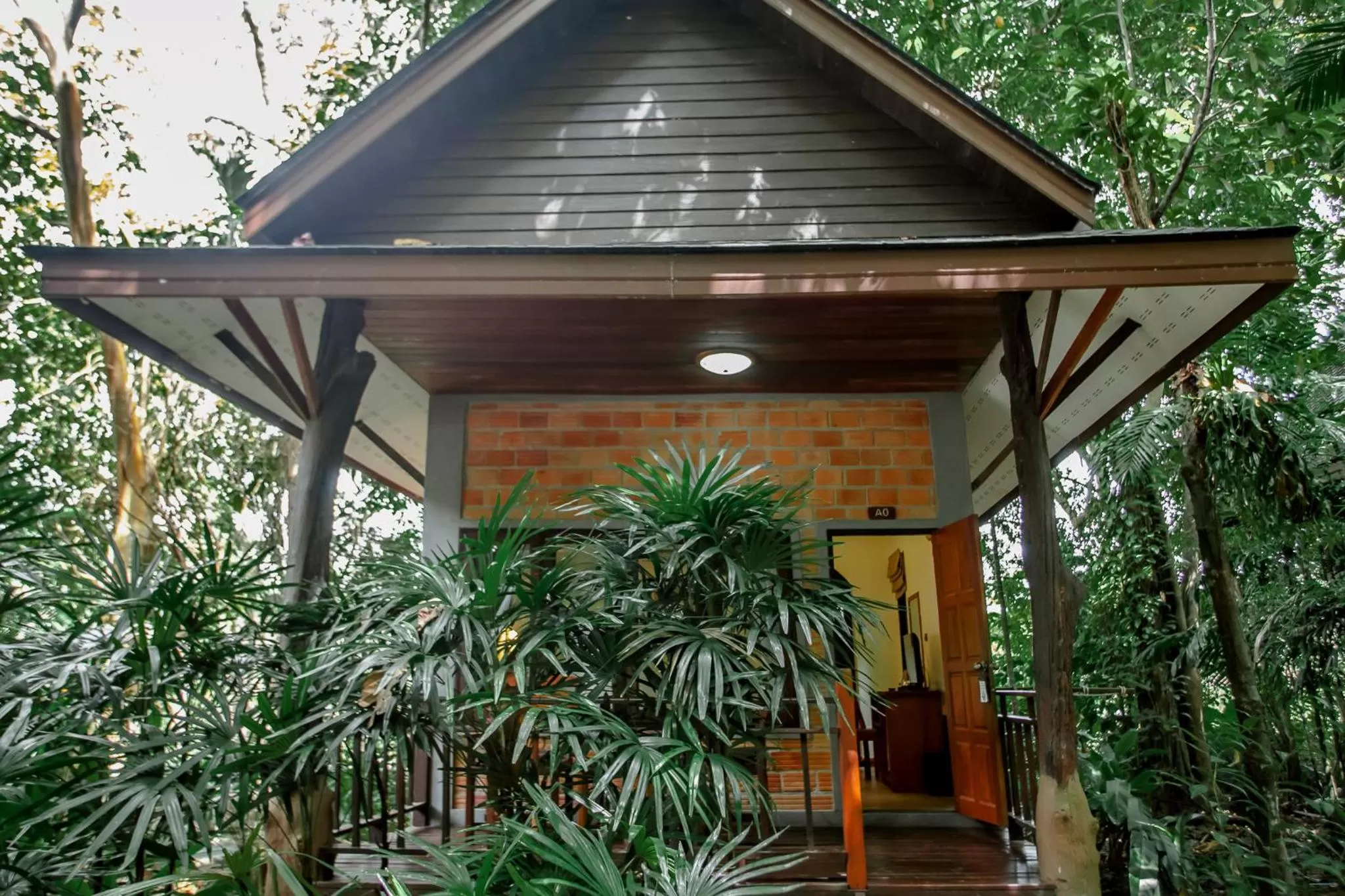 Aonang Cliff View Resort SHA Extra Plus