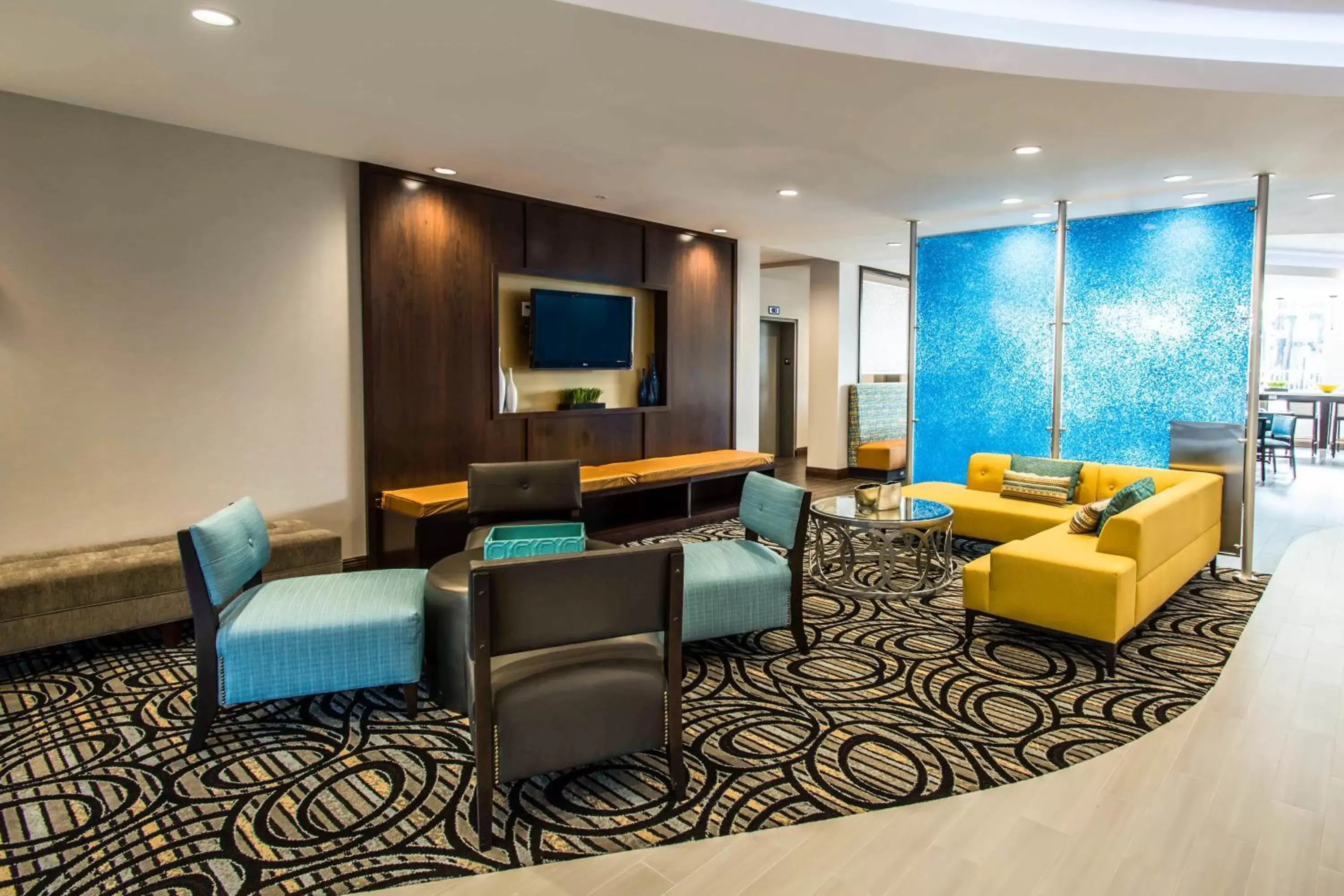 Lobby or reception, Seating Area in Comfort Suites Fort Lauderdale Airport South & Cruise Port