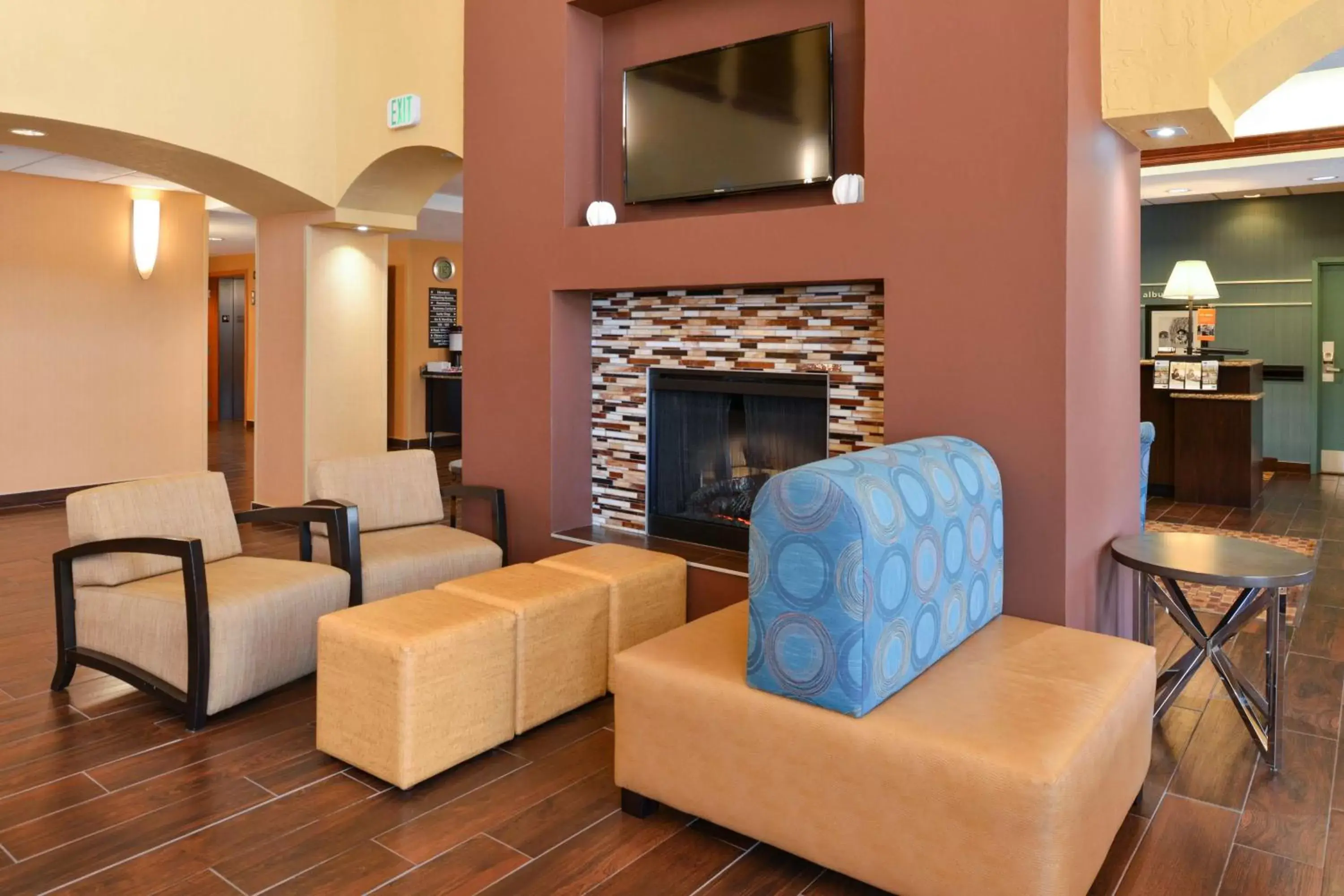 Lobby or reception, Seating Area in Hampton Inn & Suites Albuquerque-Coors Road