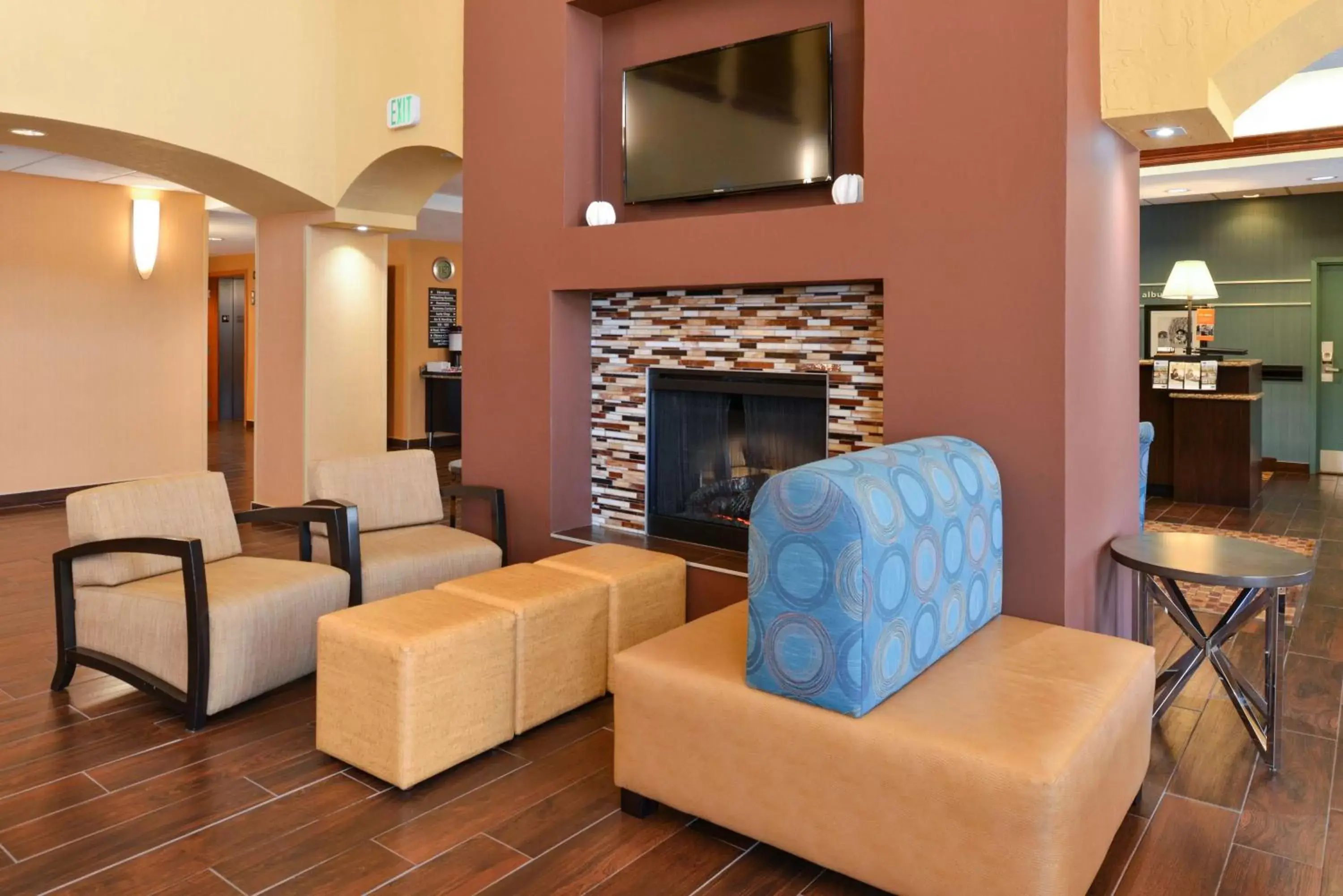 Lobby or reception in Hampton Inn & Suites - Coors Road Lobby or reception in Hampton Inn & Suites - Coors Road