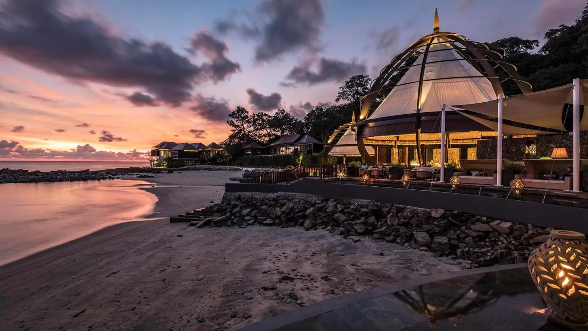 Restaurant/places to eat in The Ritz-Carlton, Langkawi