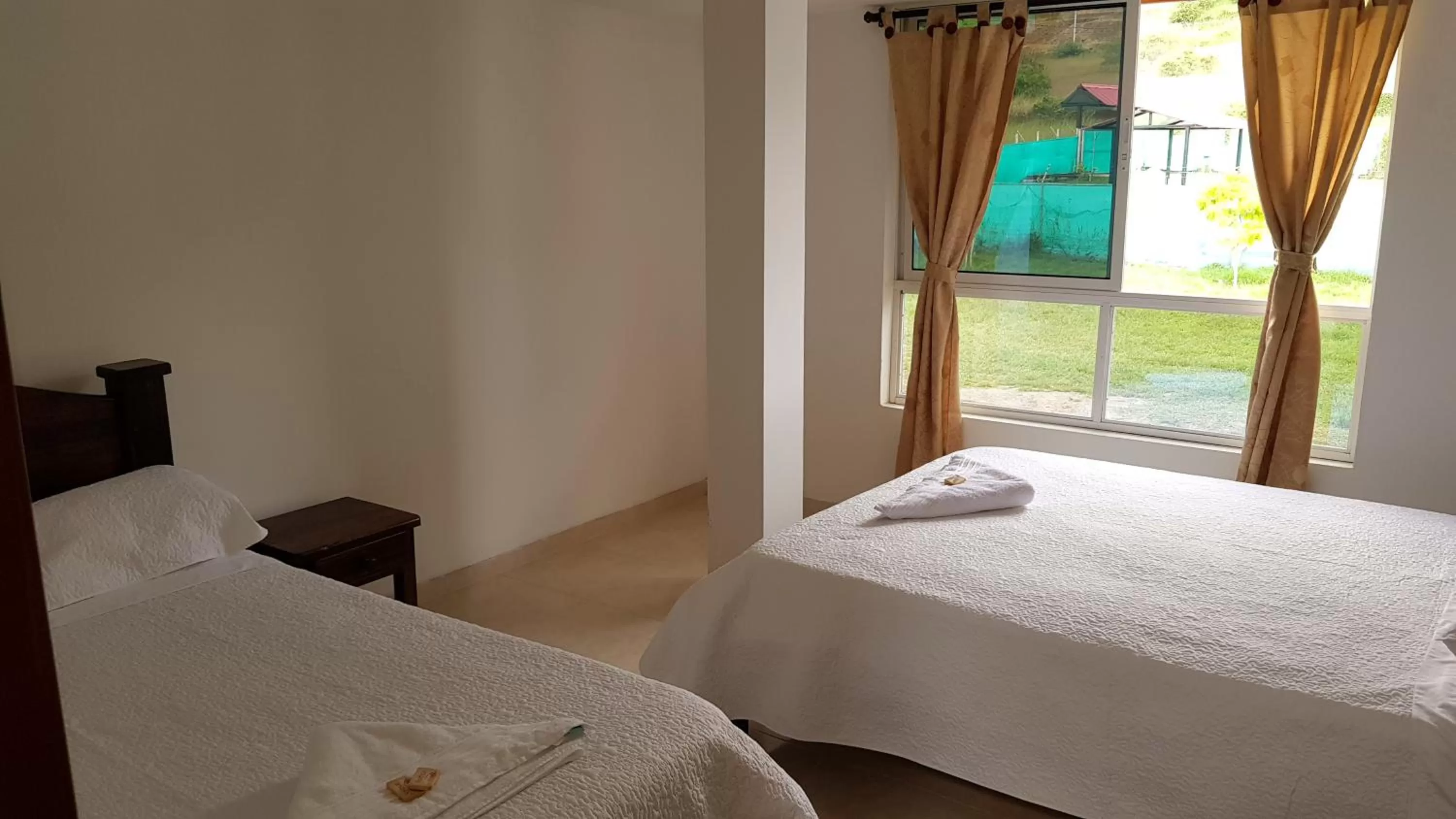 Bed in Dedalos Fly House