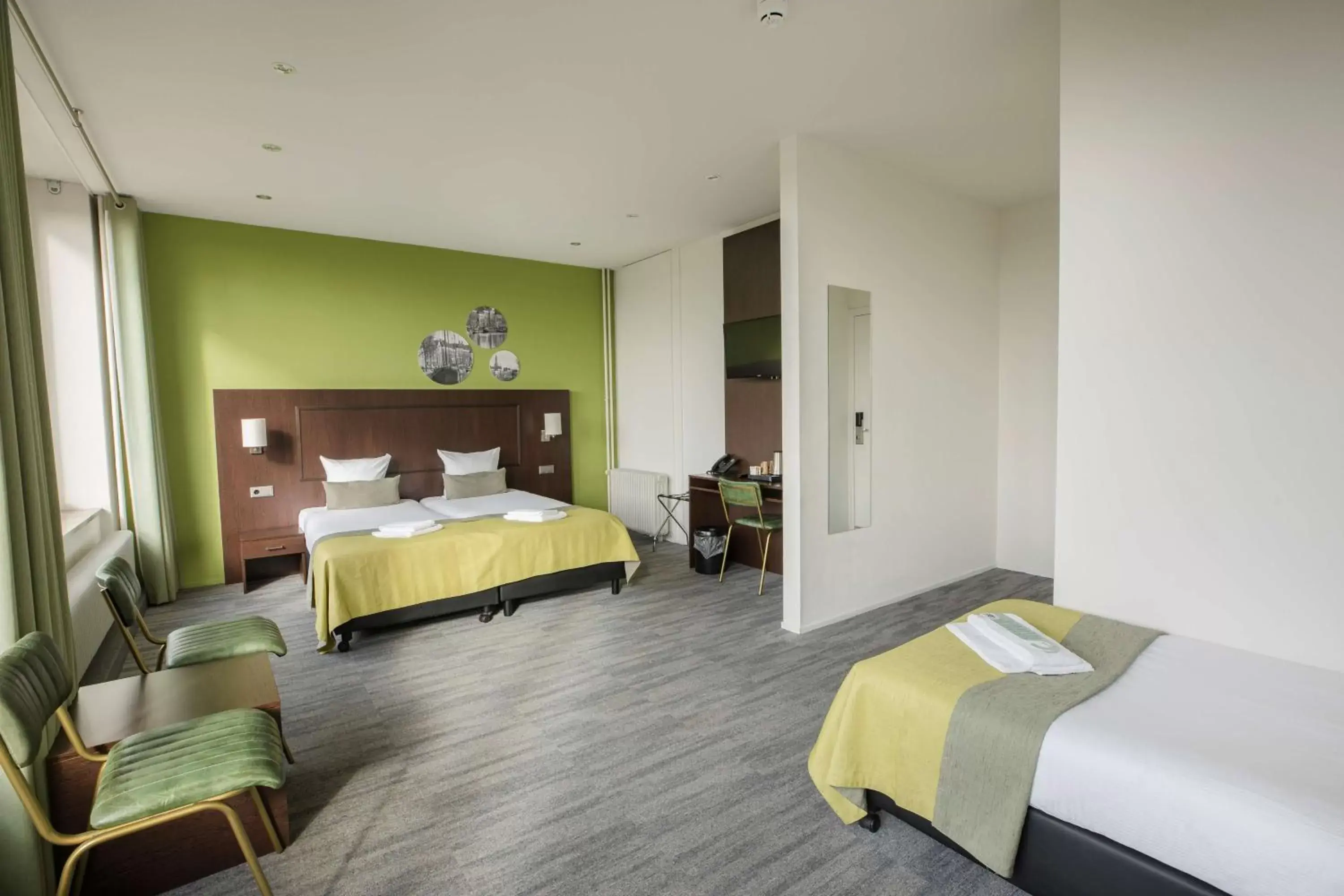 Bedroom, Bed in Flonk Hotel Groningen Centre, BW Signature Collection voorheen Best Western Hotel Groningen Centre