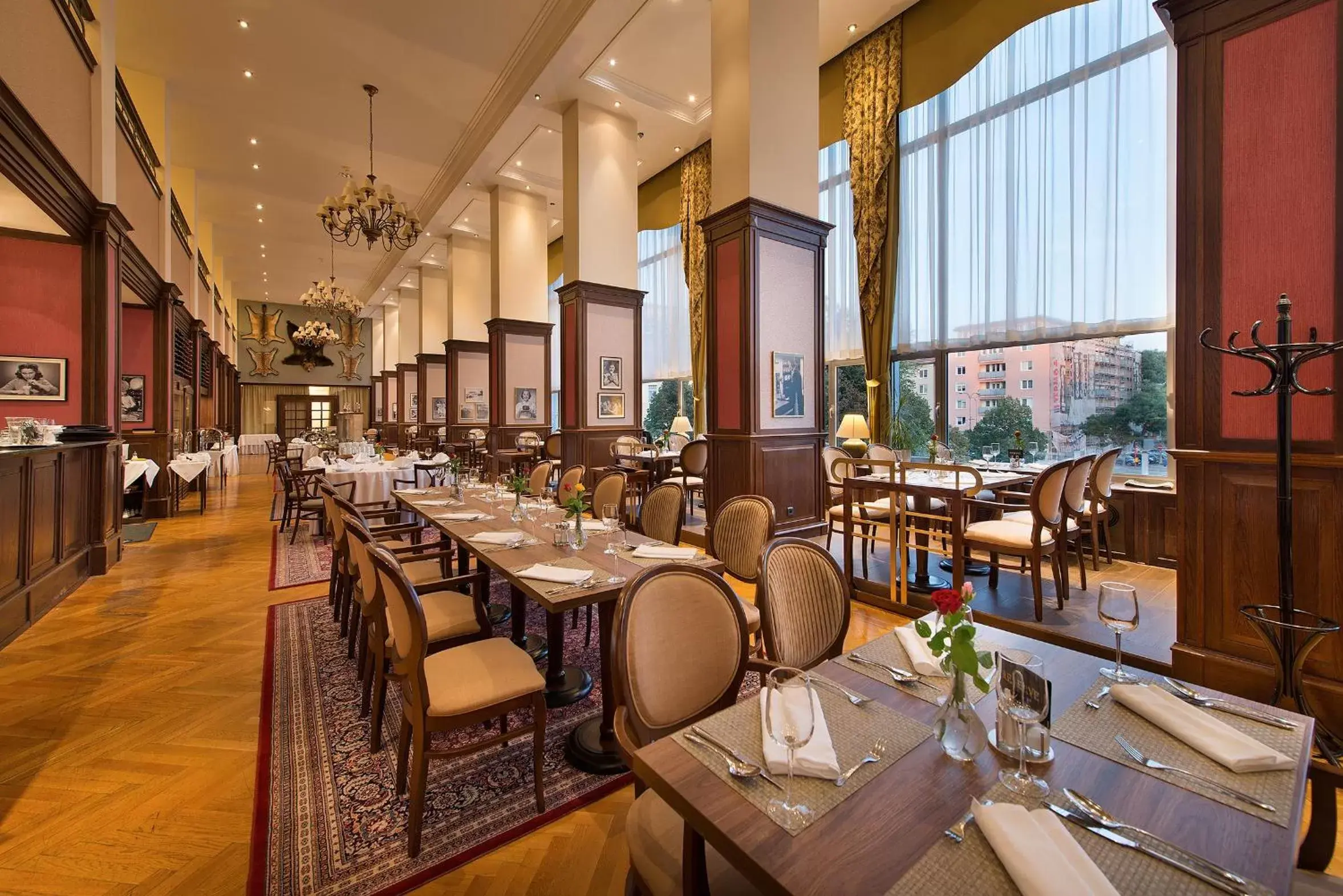 Restaurant/places to eat in Apollo Hotel Bratislava Restaurant/places to eat in Apollo Hotel Bratislava