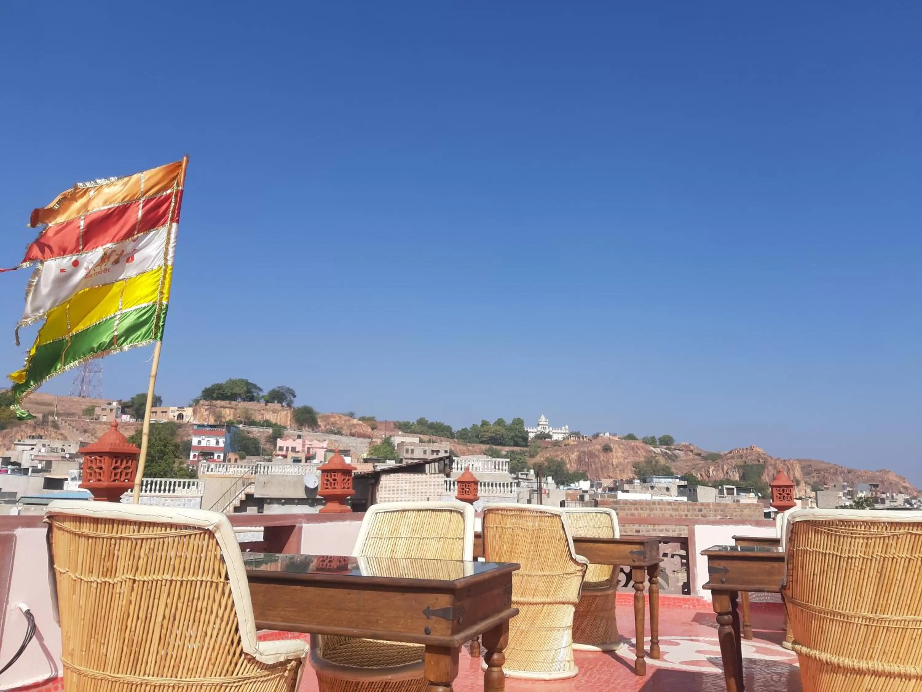 Restaurant/places to eat in Corsican Haveli