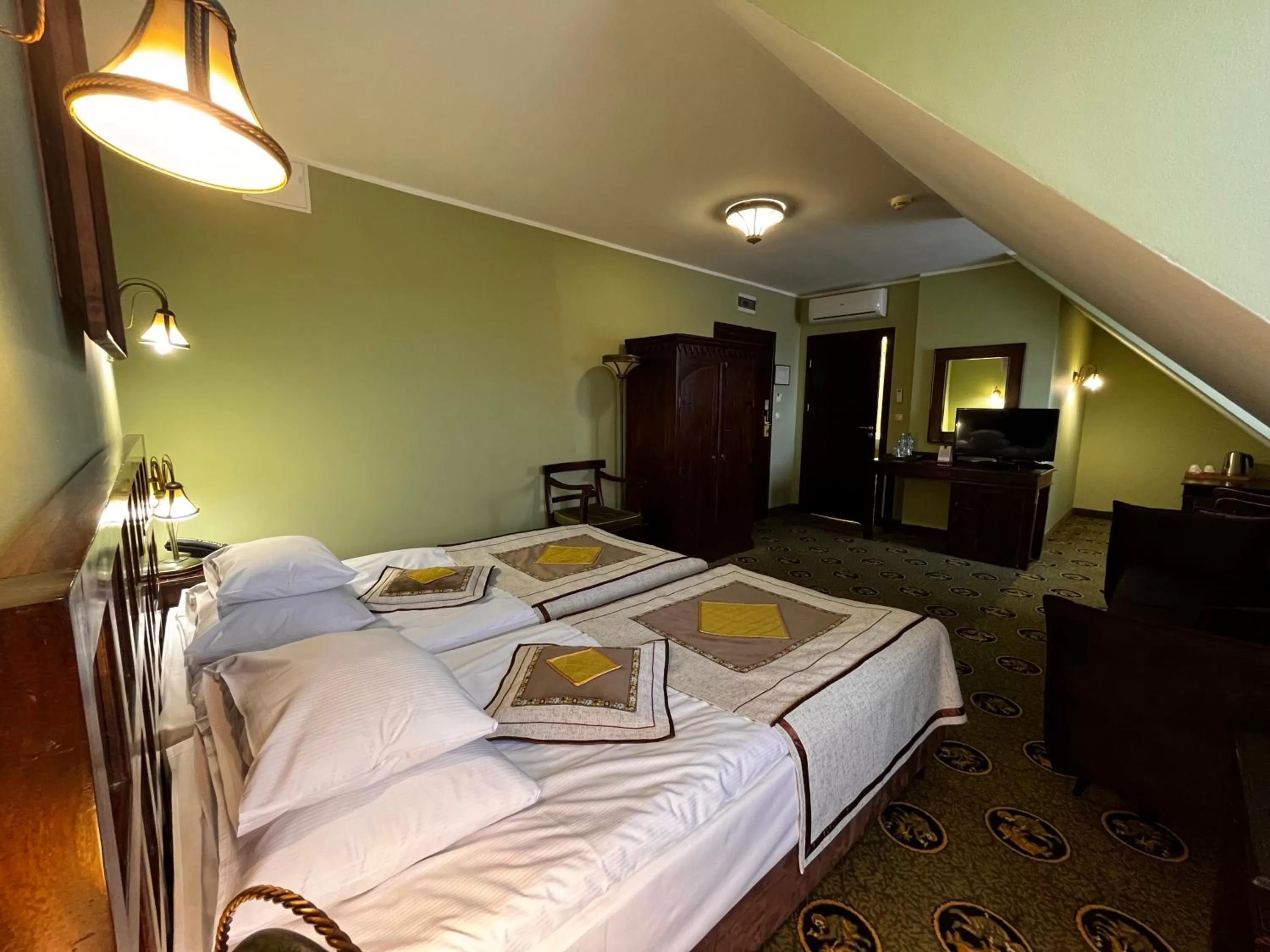 Photo of the whole room, Bed in Hotel Zamek Ryn