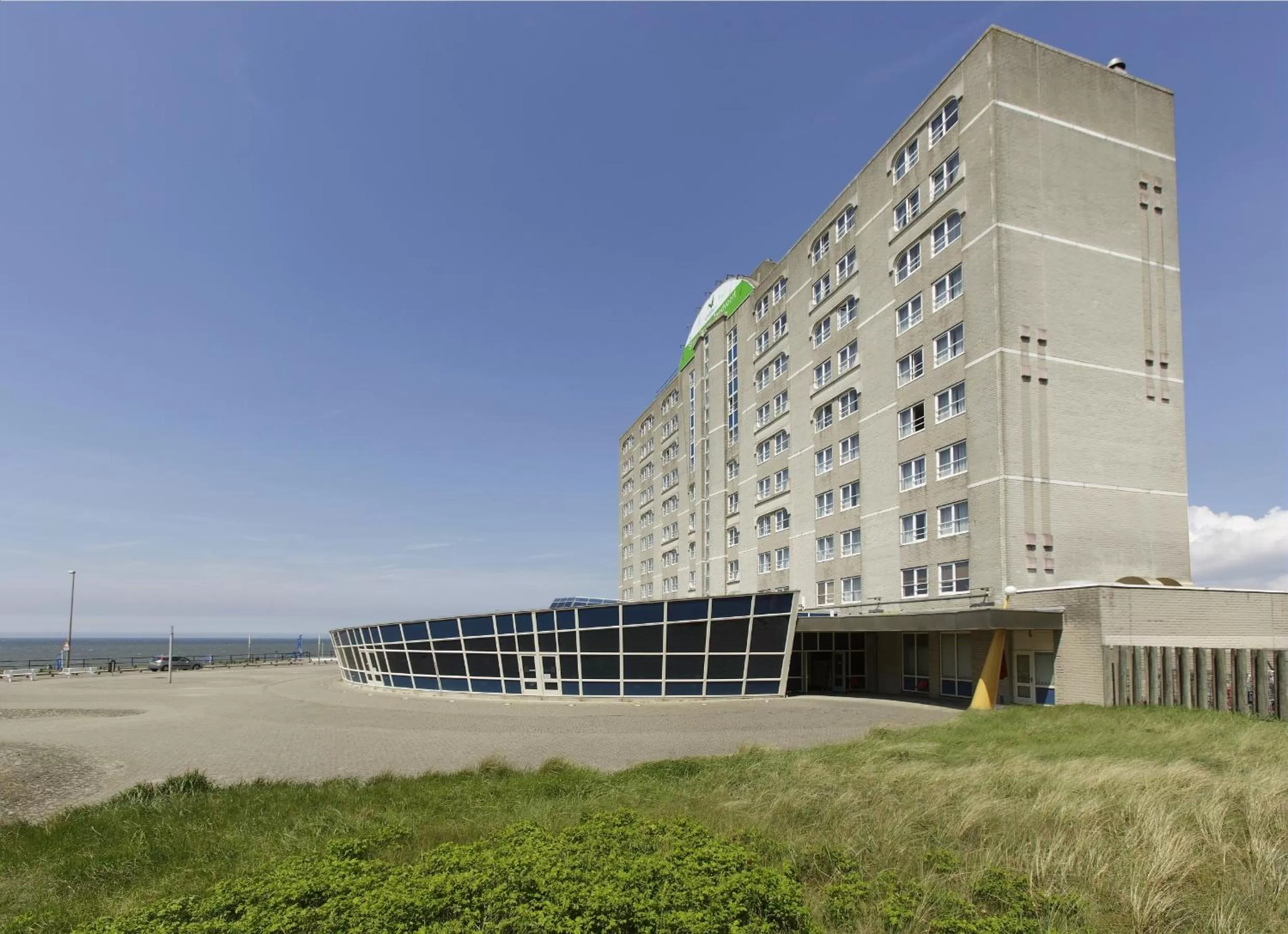 Property building in Beachhotel Zandvoort by Center Parcs