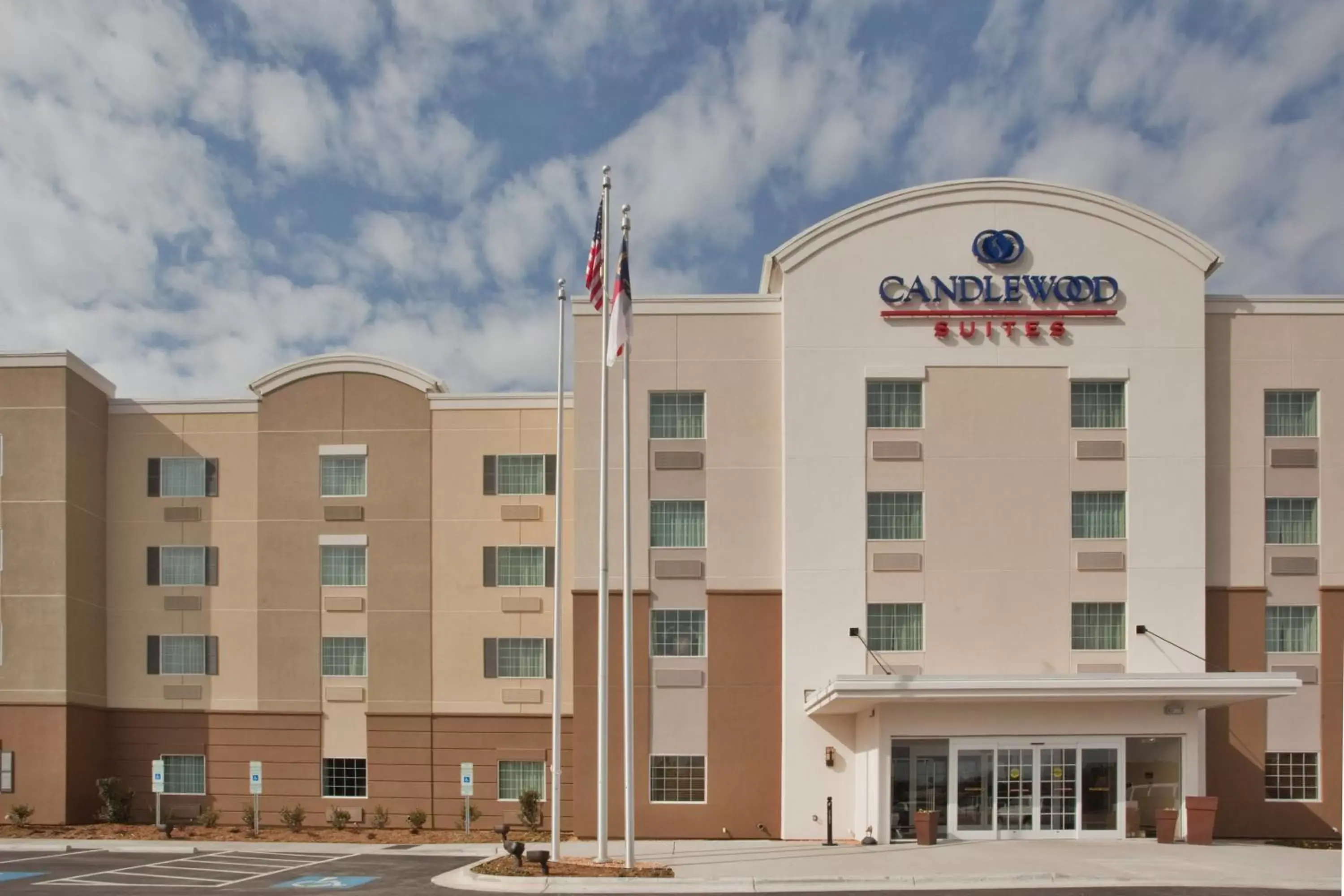 Property Building in Candlewood Suites Fayetteville Fort Bragg, an IHG Hotel