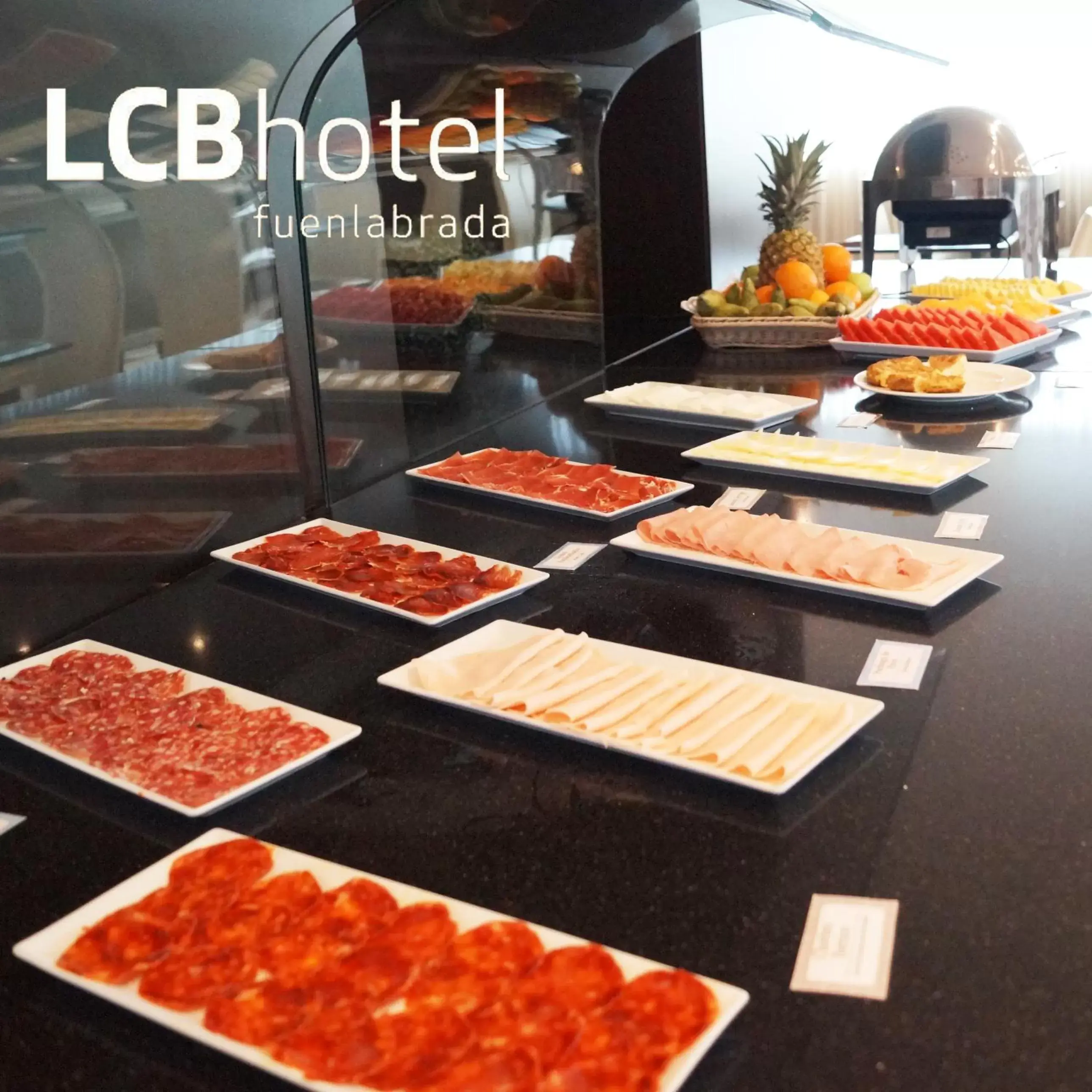 Restaurant/places to eat in LCB Hotel Fuenlabrada