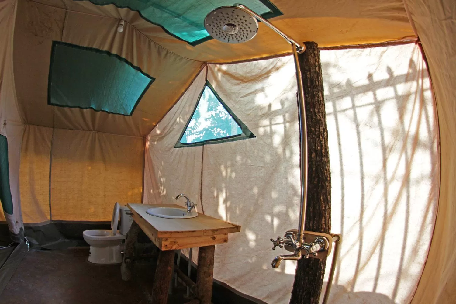 Shower in Kara-Tunga Safari Camp