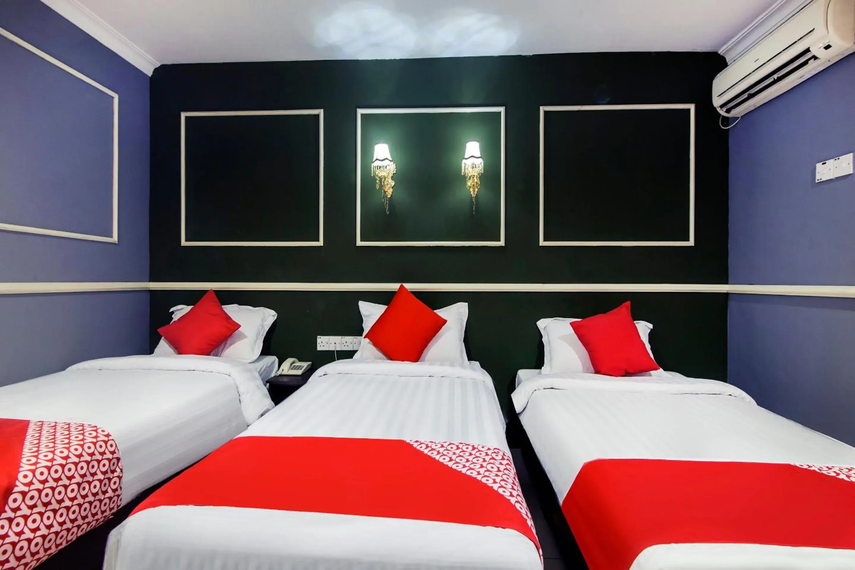 Bedroom, Bed in Super OYO 761 City Hotel