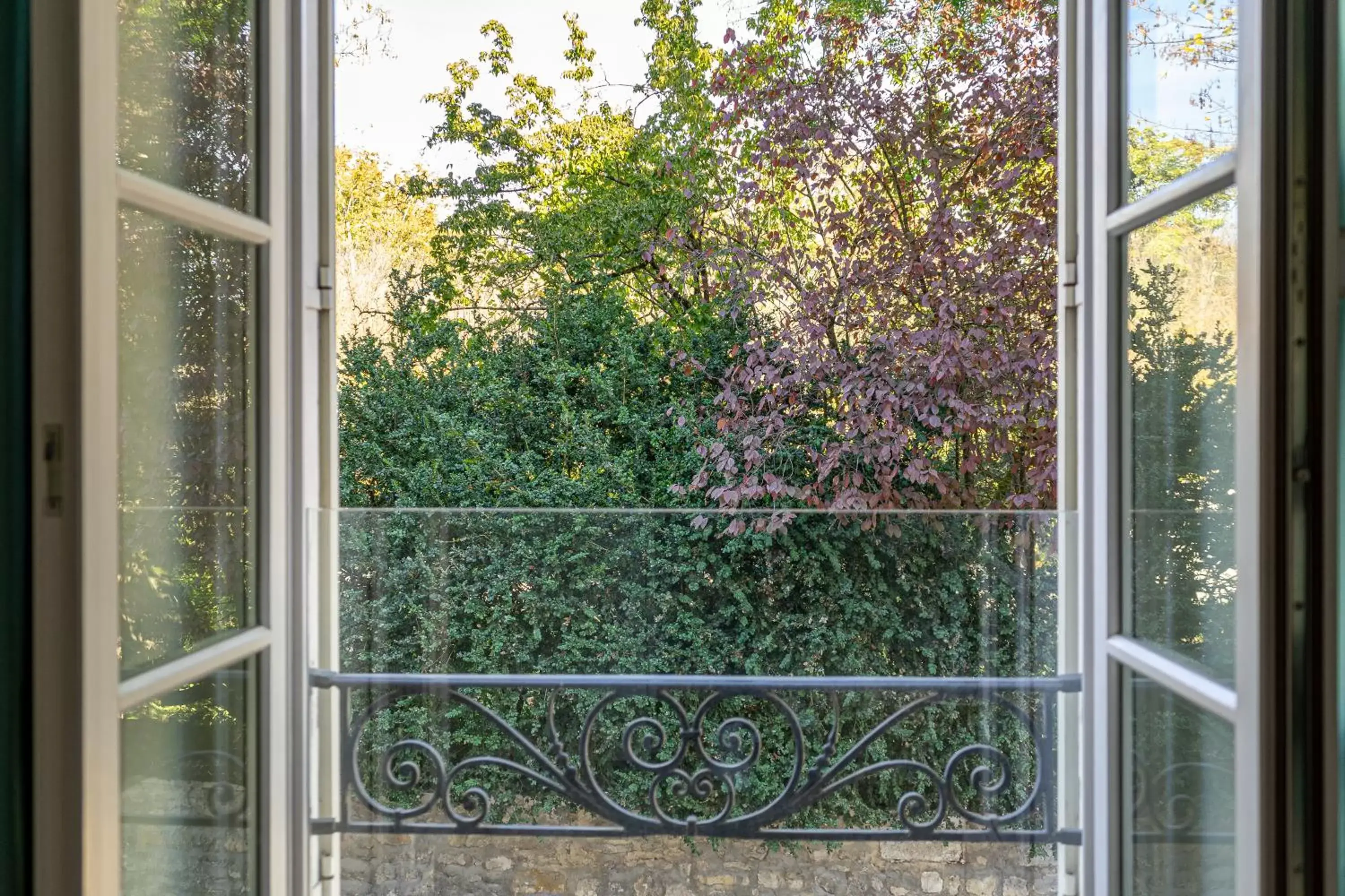 View (from property/room), Balcony/Terrace in La Demeure Du Parc
