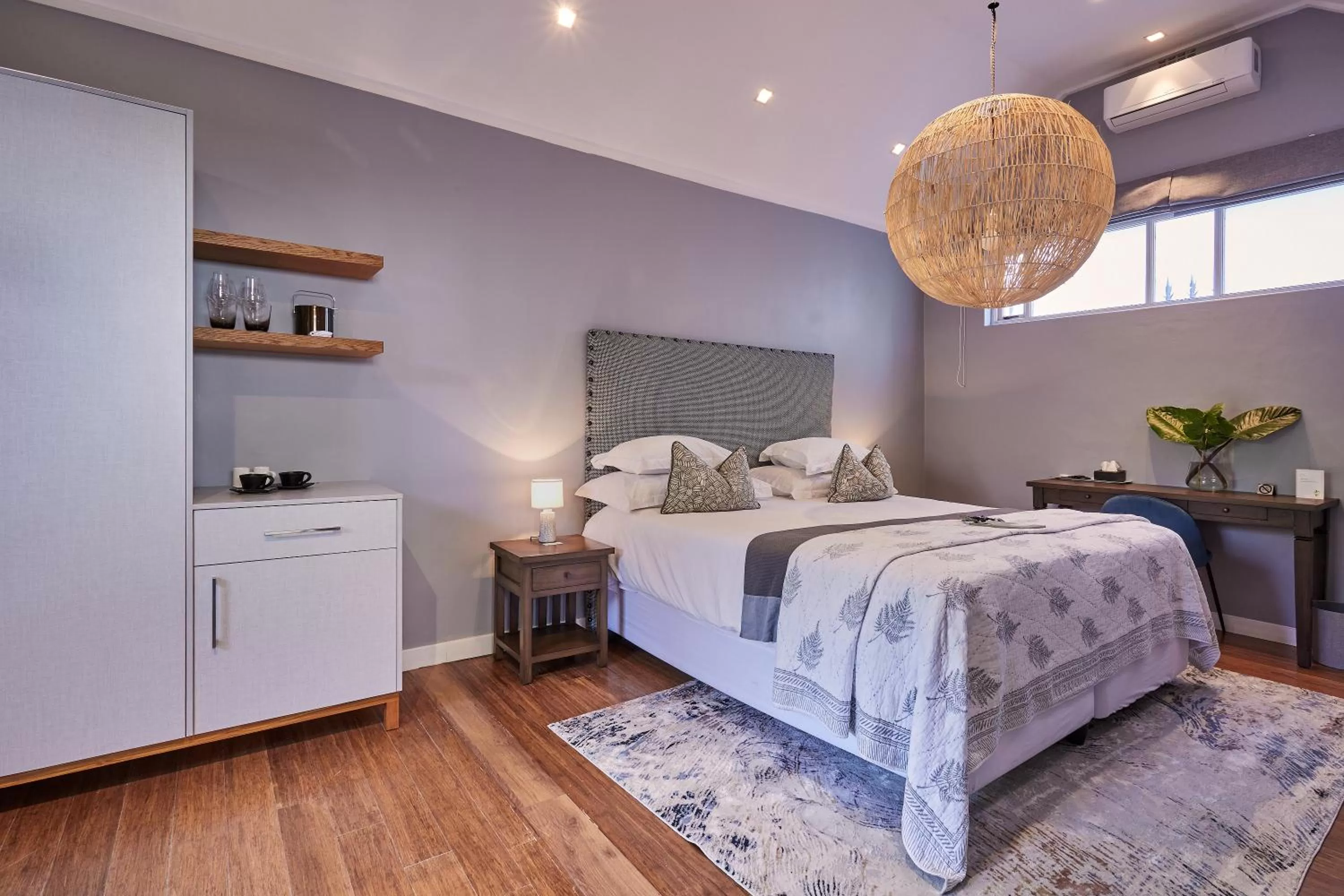 Bedroom, Bed in The Robertson Small Hotel and Spa by The Living Journey Collection