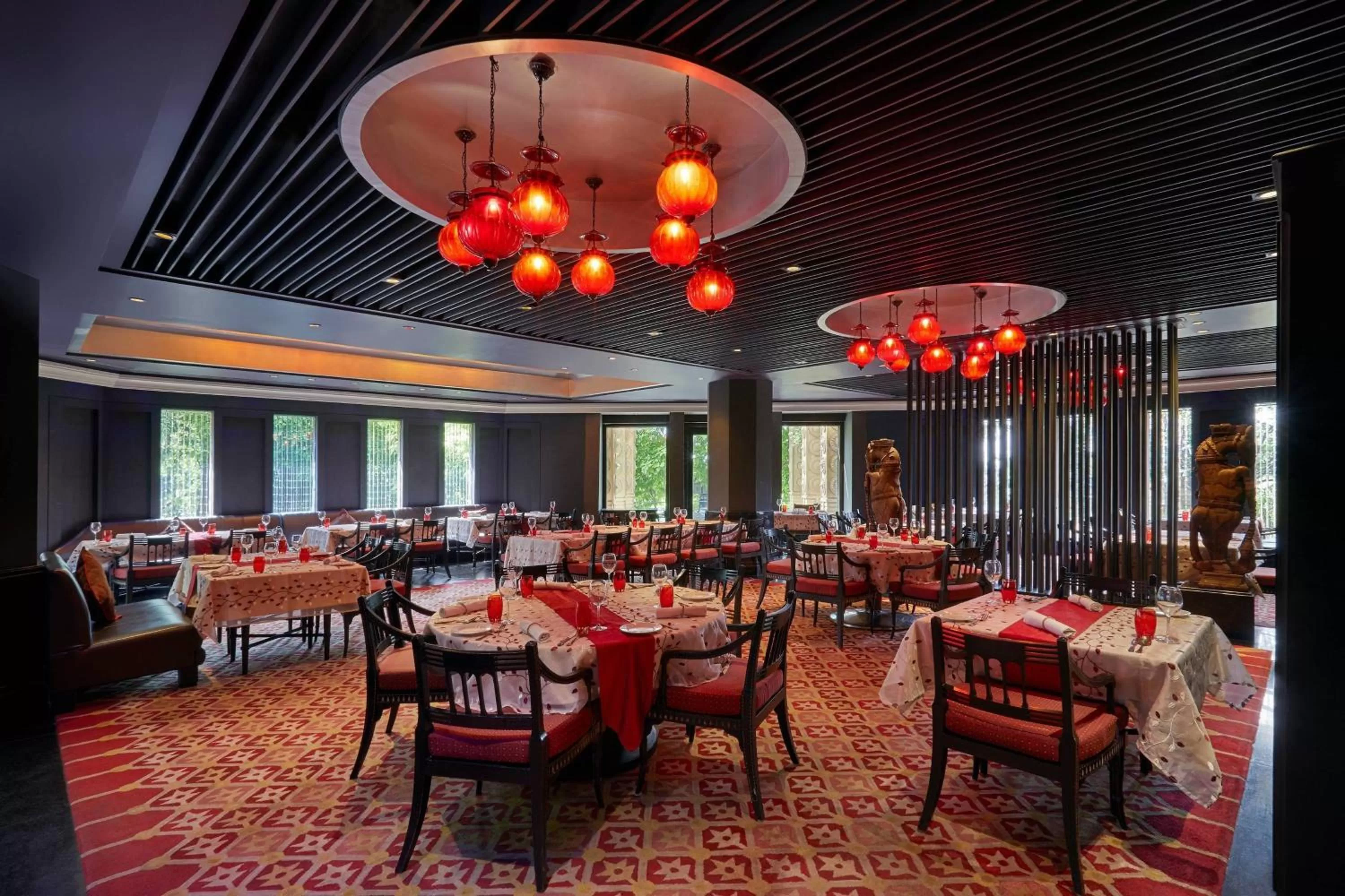 Restaurant/places to eat in Hyderabad Marriott Hotel & Convention Centre