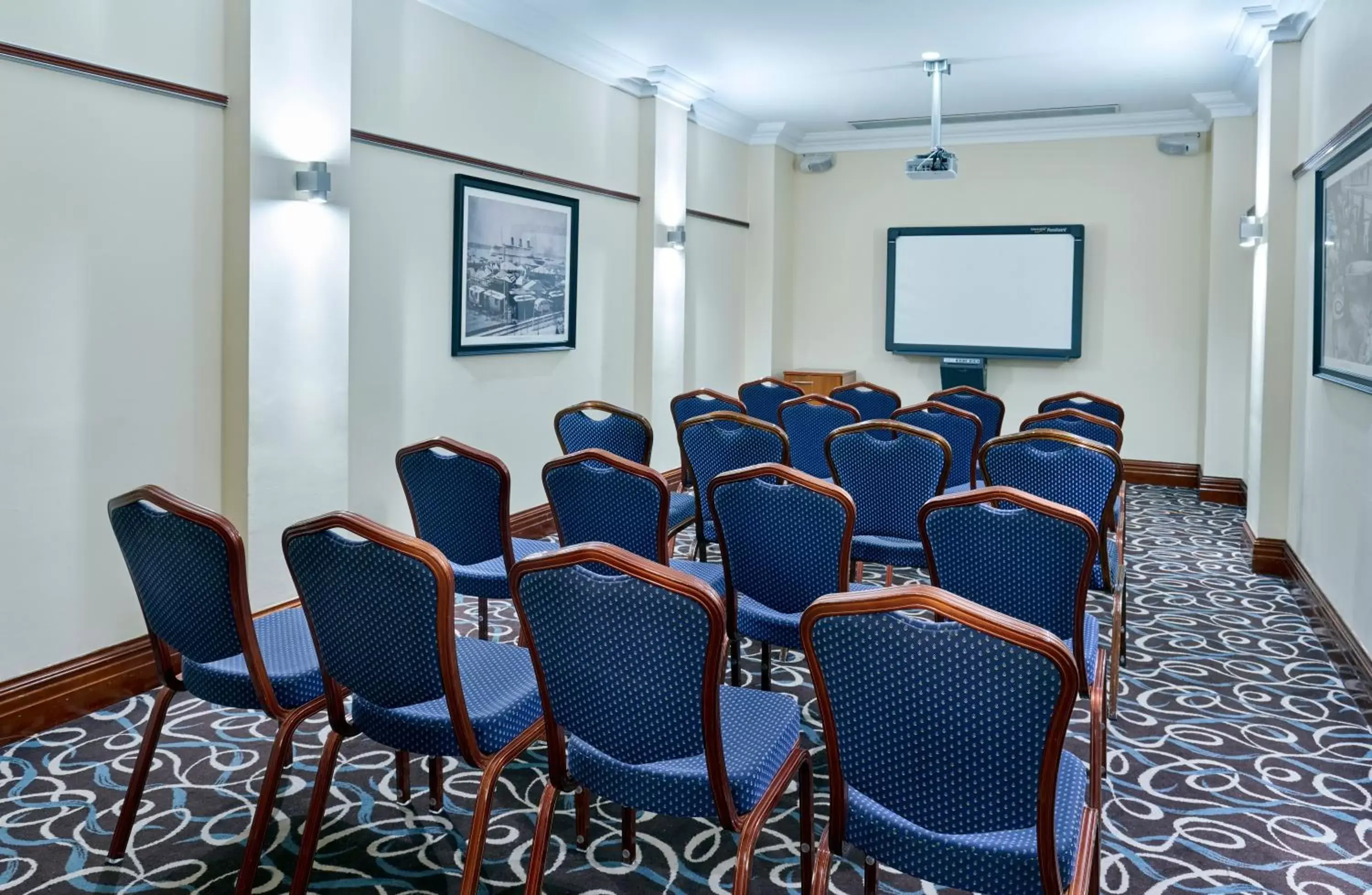 Meeting/conference room in Leonardo Royal Southampton Grand Harbour