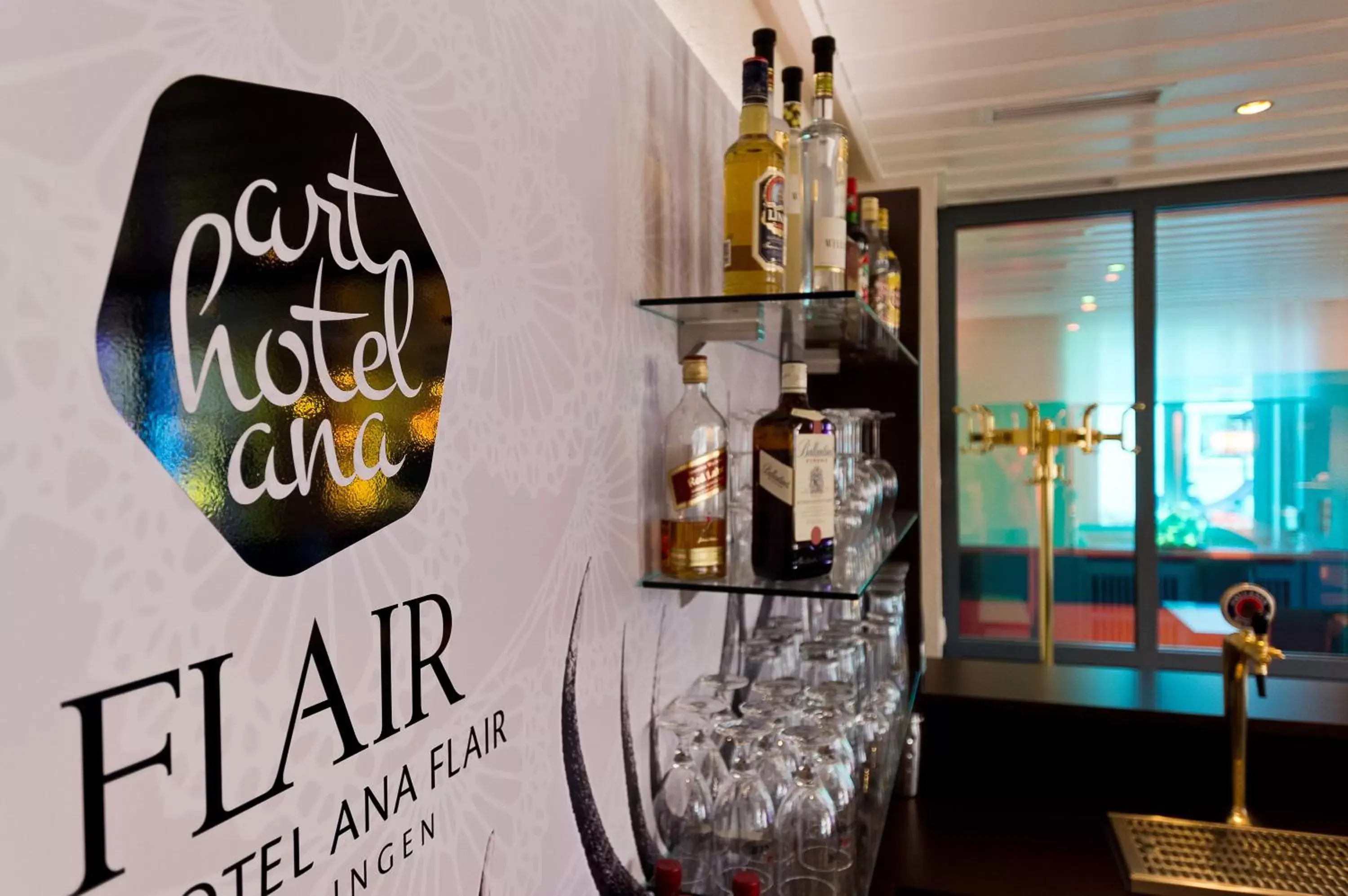 Lounge or bar, Property Logo/Sign in Arthotel ANA Flair