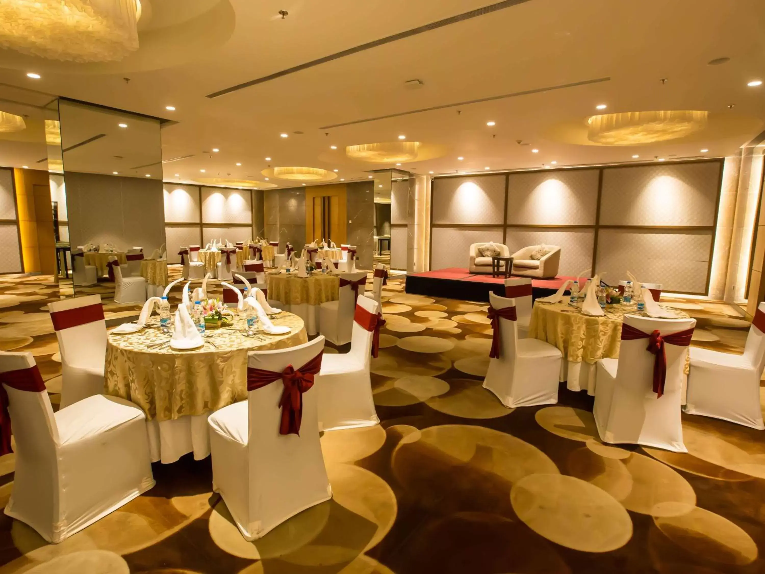 On site, Banquet Facilities in Novotel Kolkata Hotel and Residences