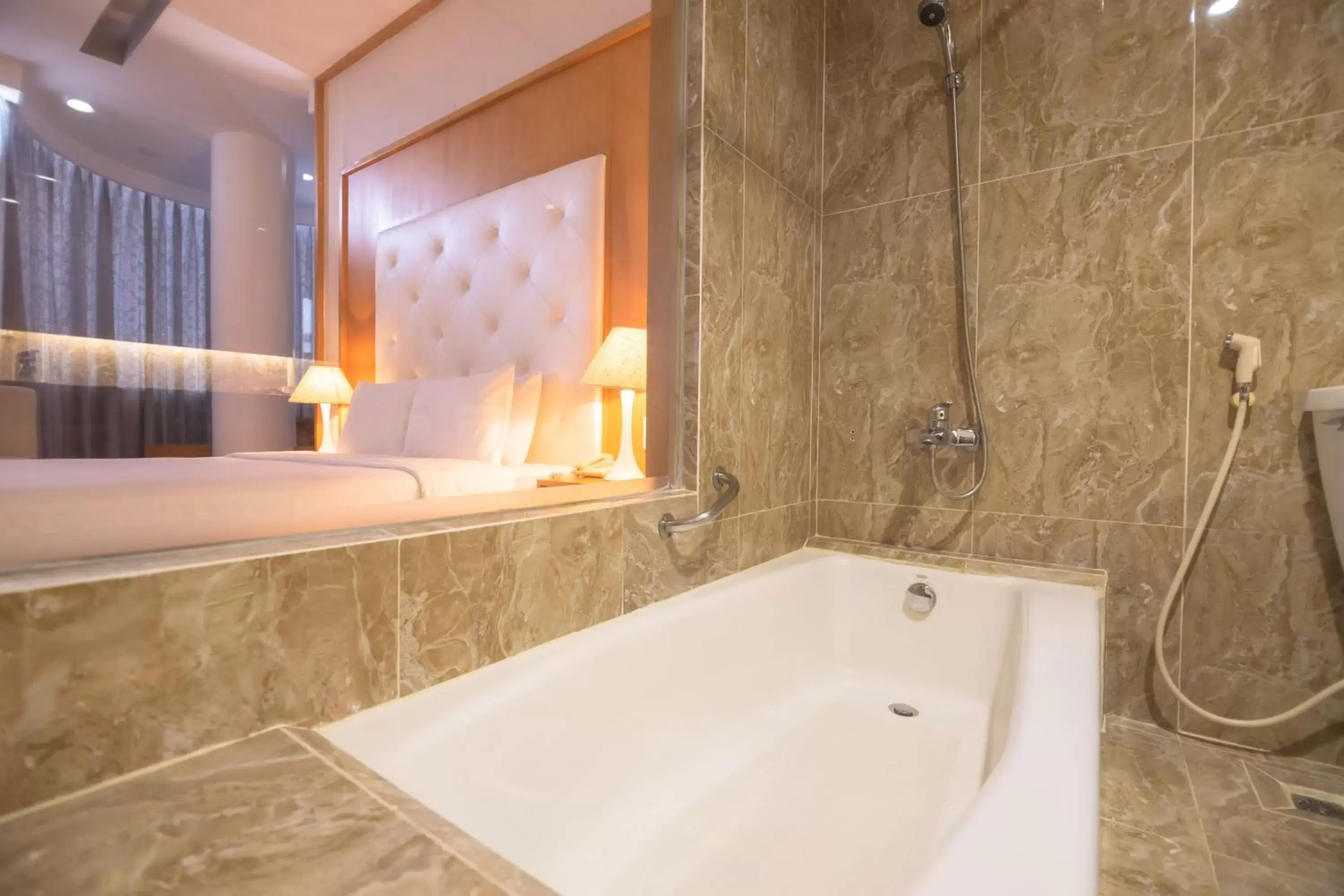 Bath, Bathroom in Sammy Hotel