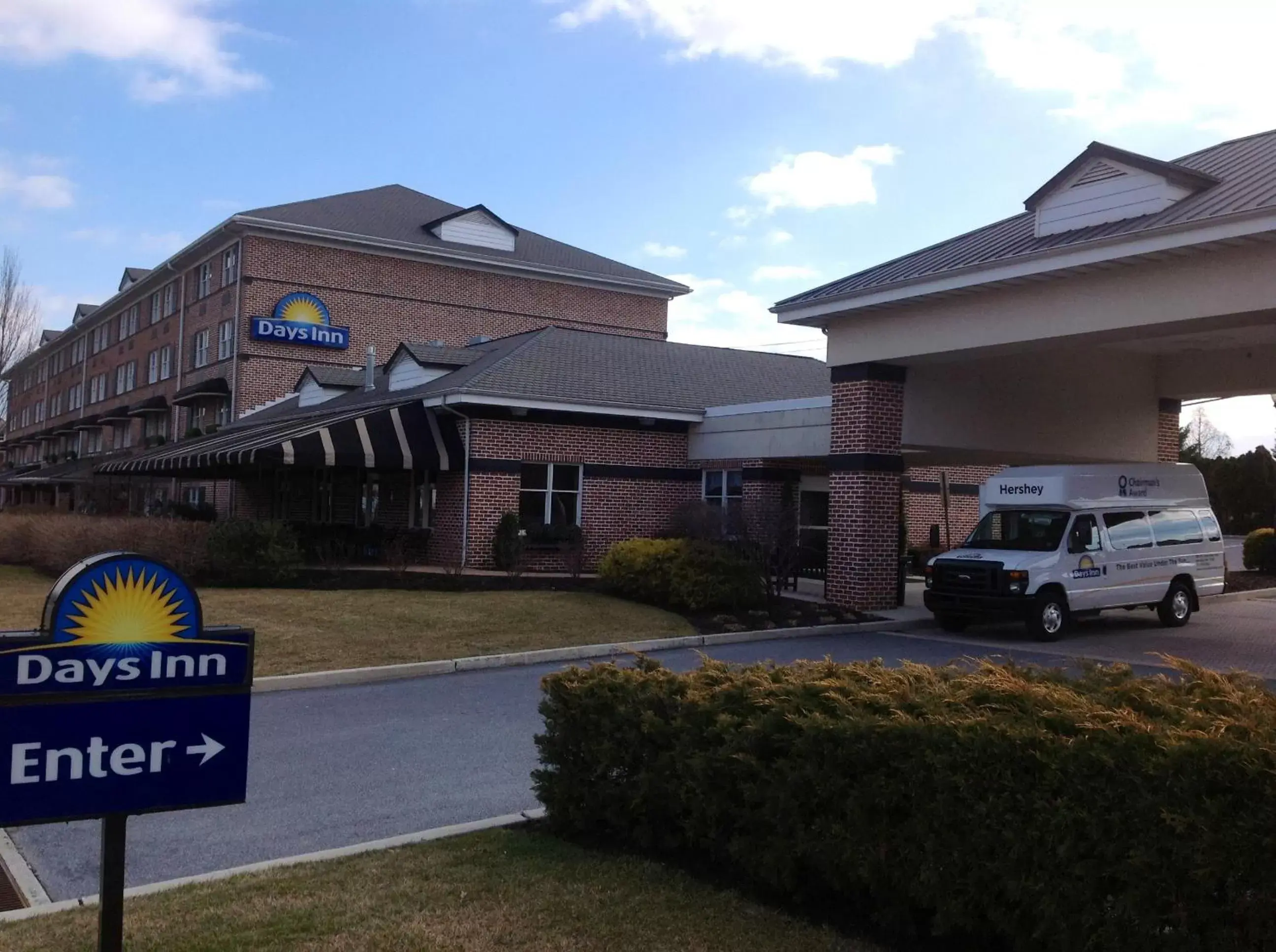 Facade/entrance, Property Building in Days Inn by Wyndham Hershey