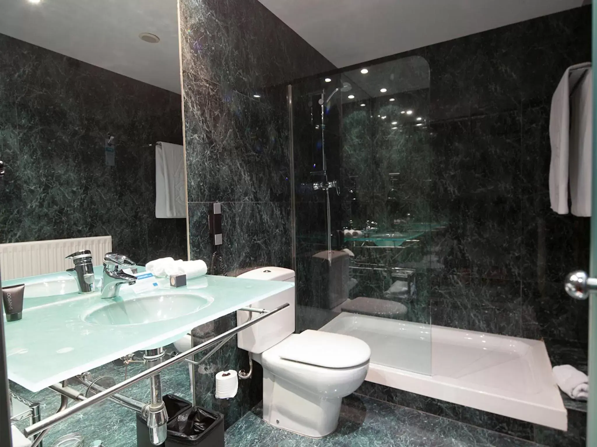 Double or Twin Room in Hotel Ciutat Martorell Double or Twin Room in Hotel Ciutat Martorell