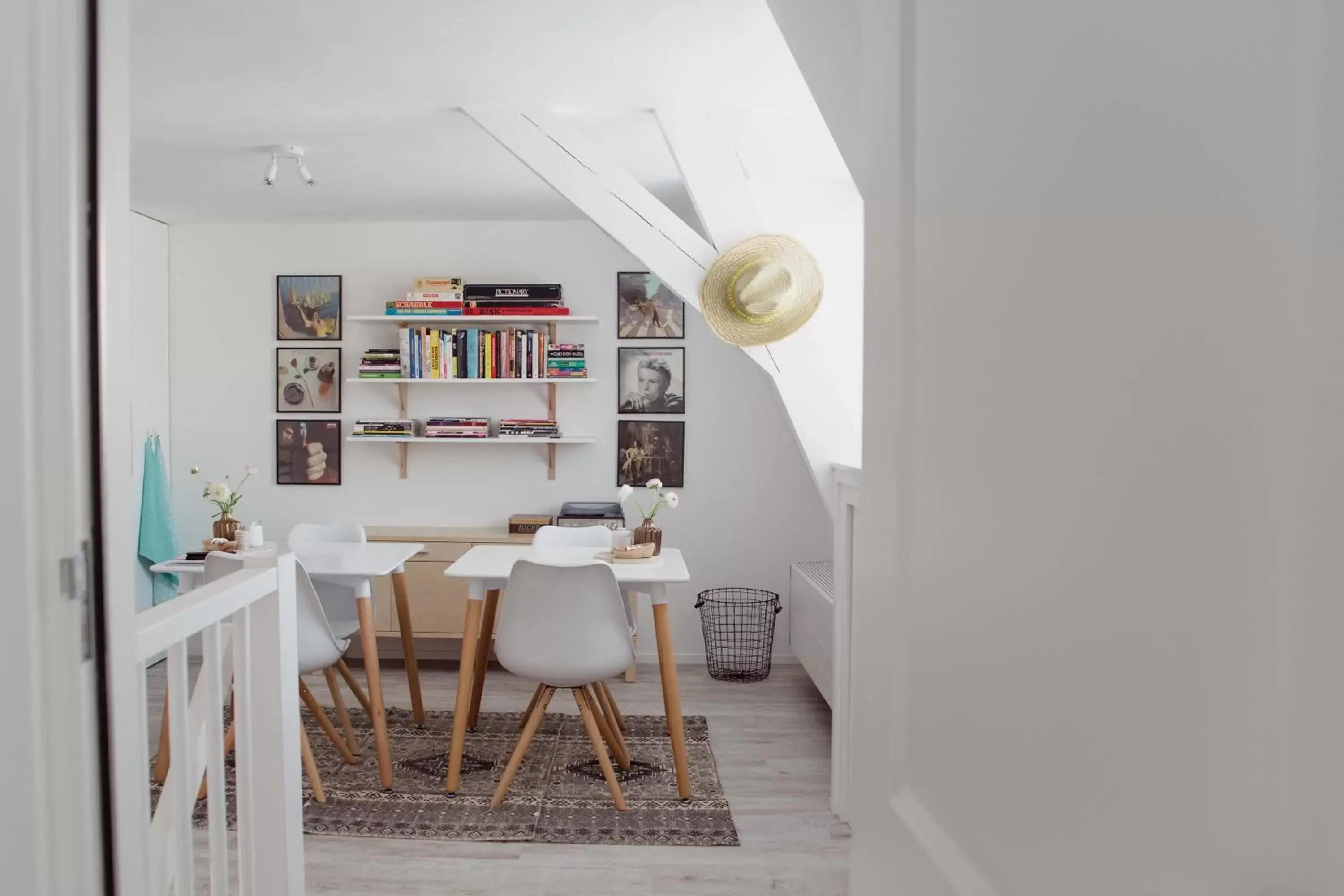 Dining area in Studio De Bilt