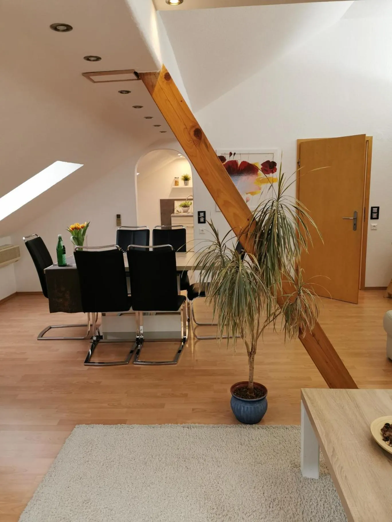 Dining area in Apartmenthaus Wertheim