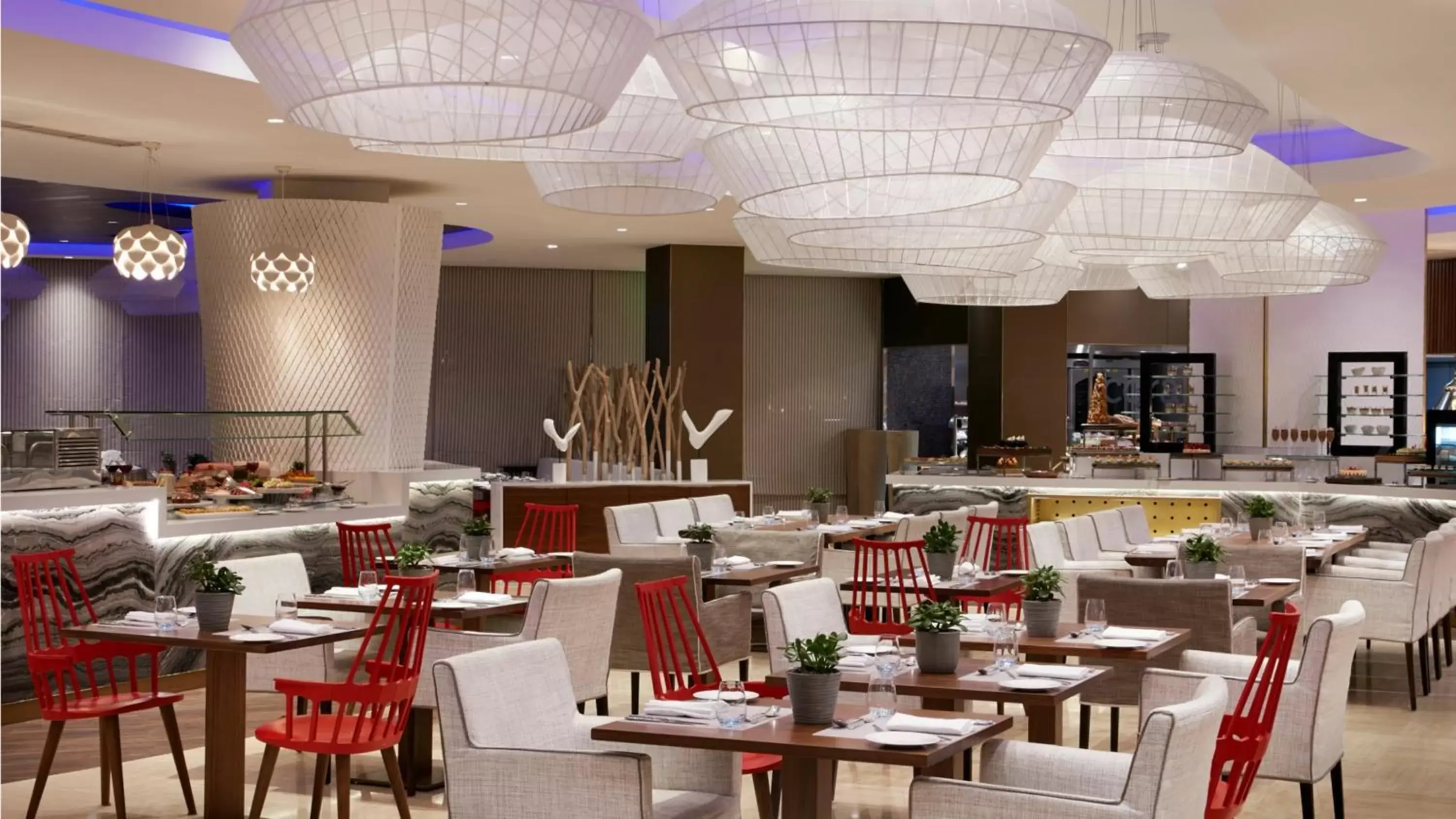 Restaurant/Places to Eat in InterContinental Doha Beach & Spa, an IHG Hotel