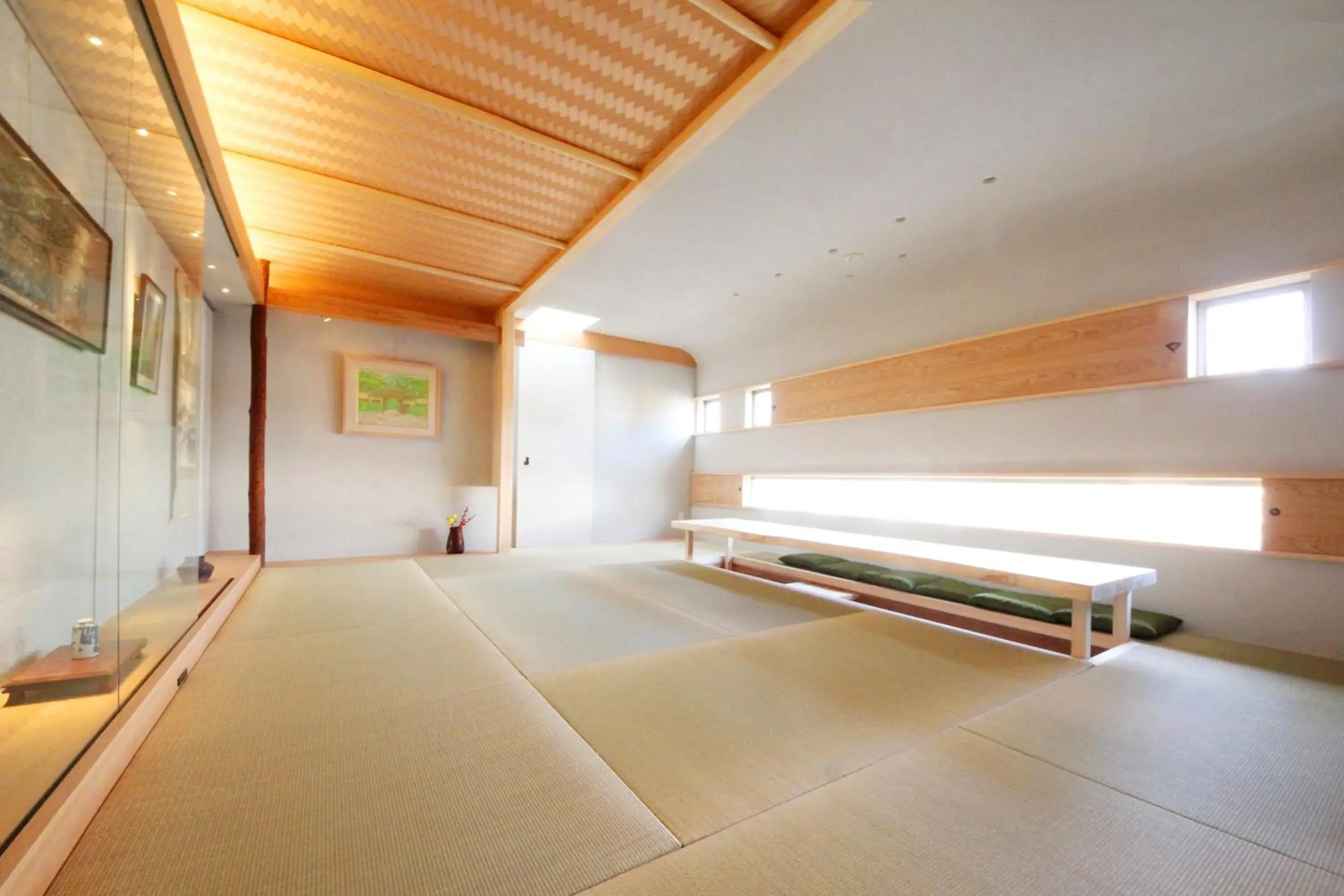 Photo of the whole room in Luxury Condo Shikine An Gion Shirakawa