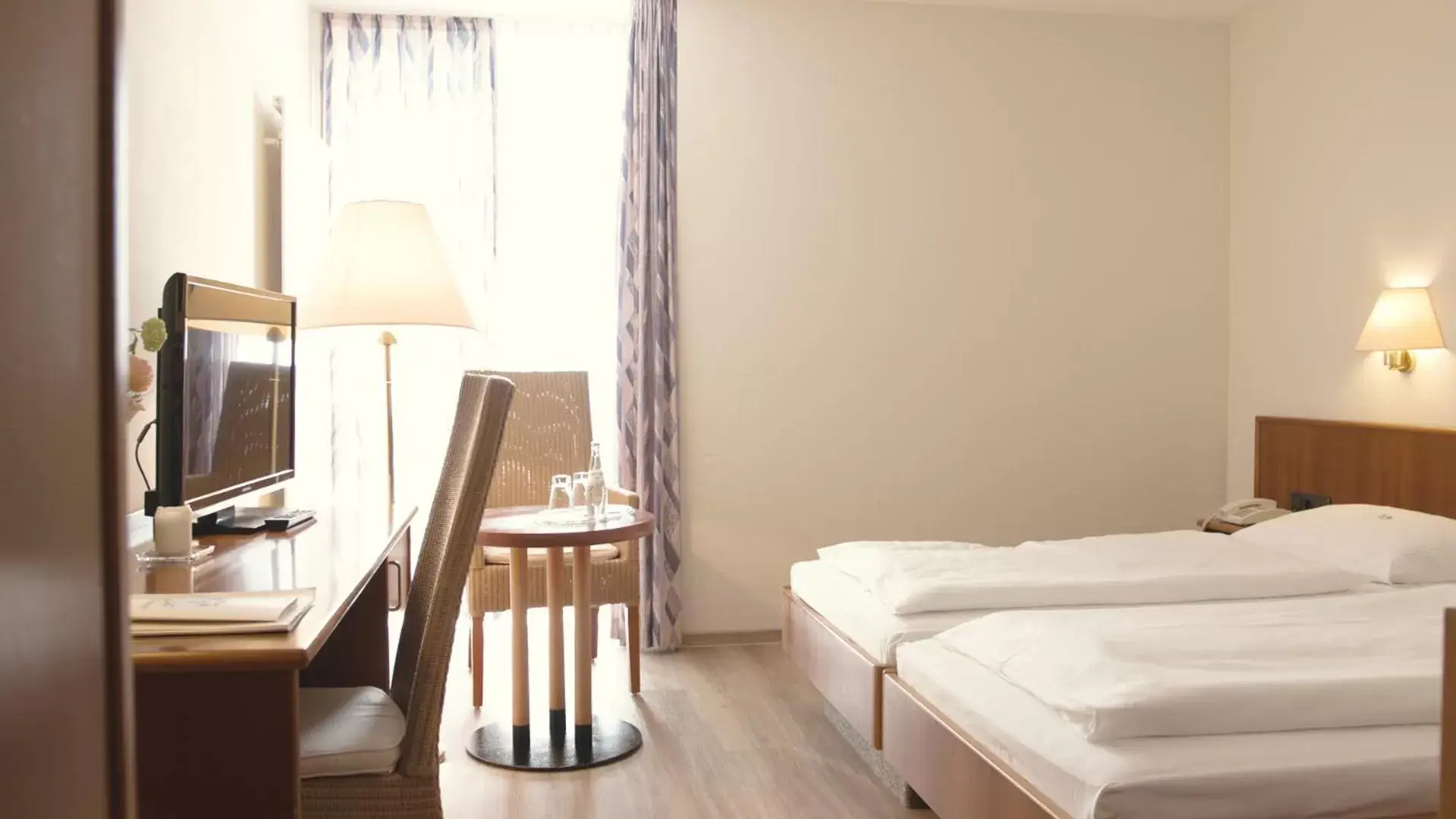 Double Room in Hotel Blankenfeld Double Room in Hotel Blankenfeld