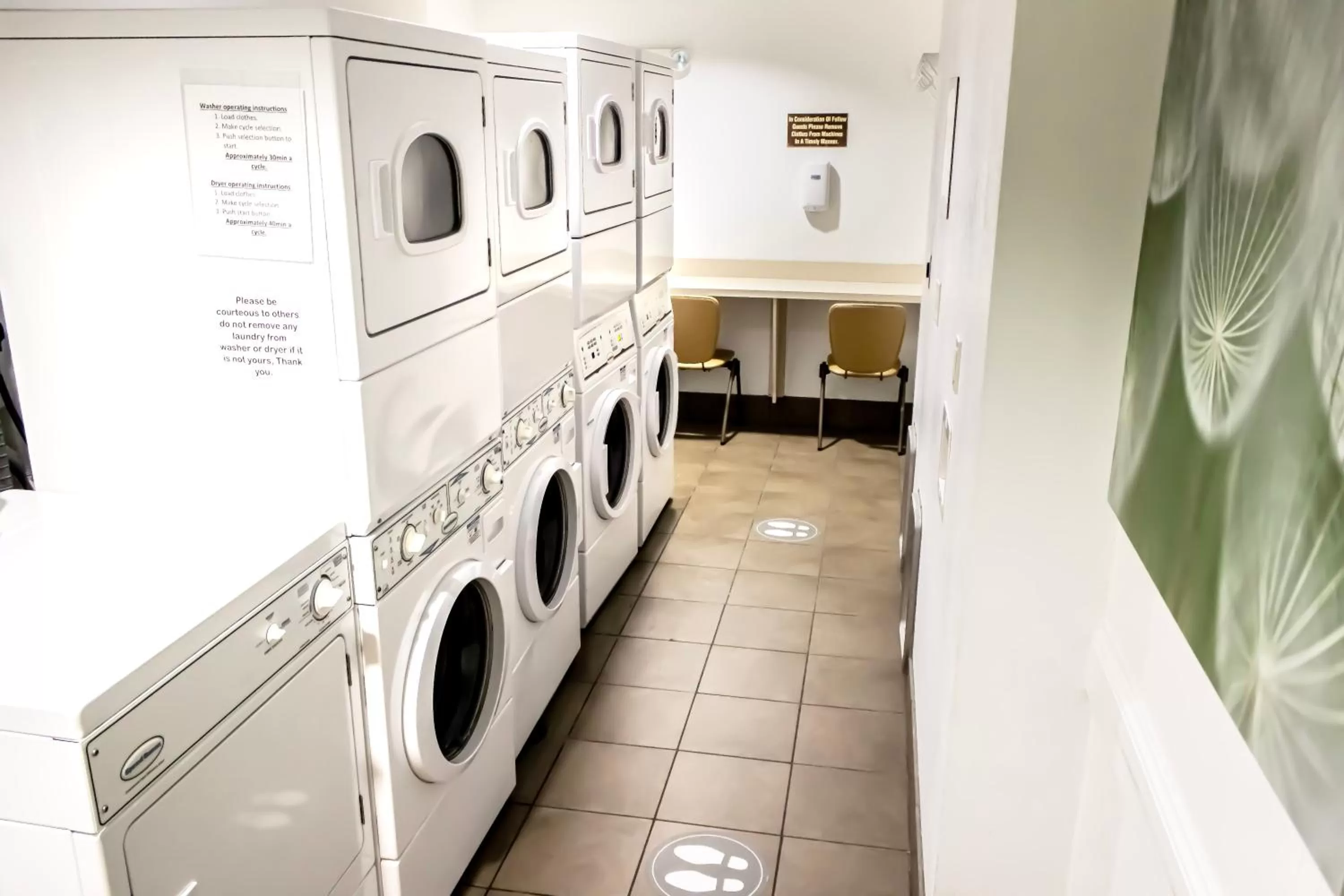 washing machine in Staybridge Suites Minot by IHG