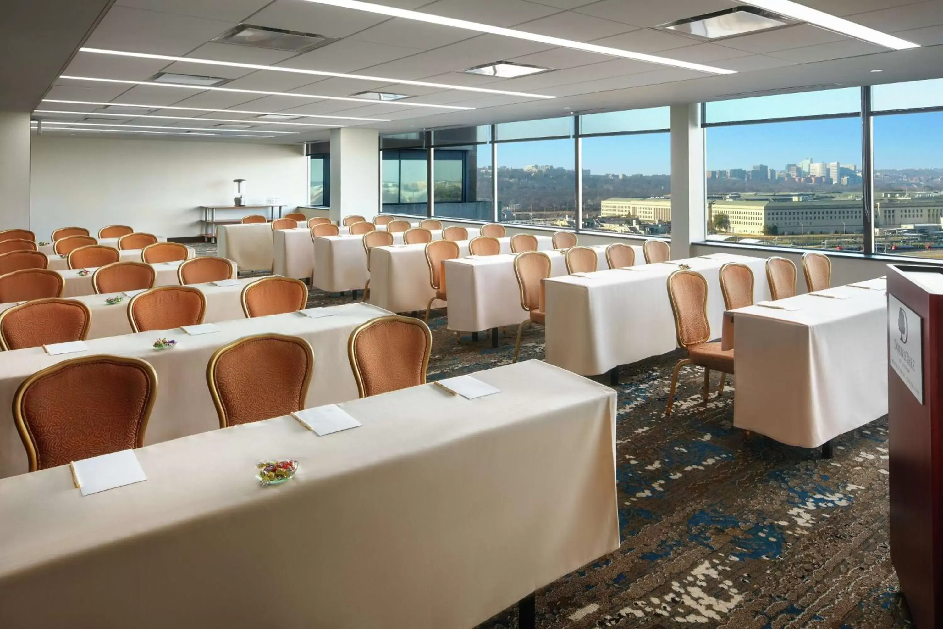 Meeting/conference room in DoubleTree by Hilton Washington DC – Crystal City