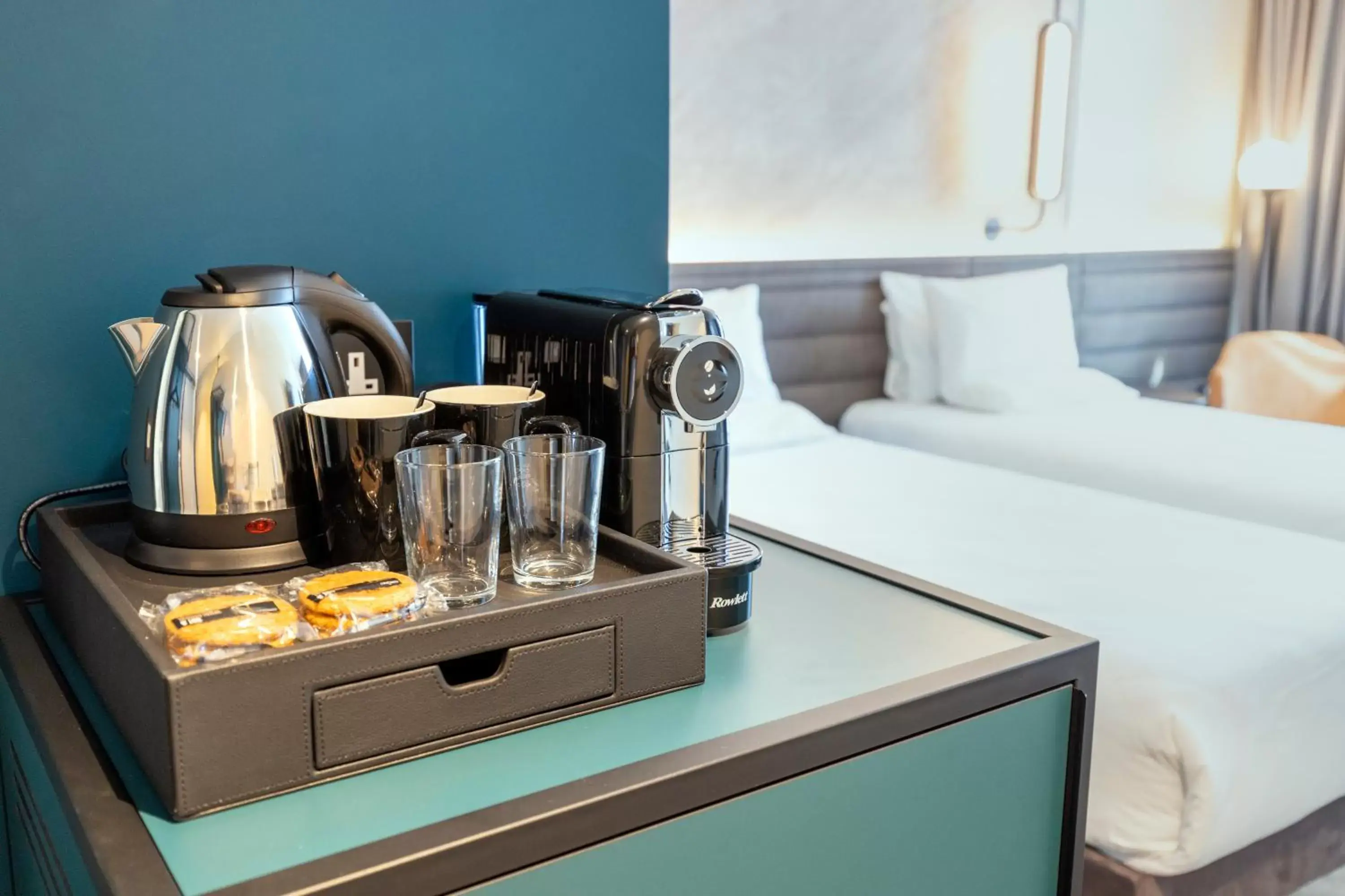 Coffee/tea facilities in Novotel Liverpool Paddington Village