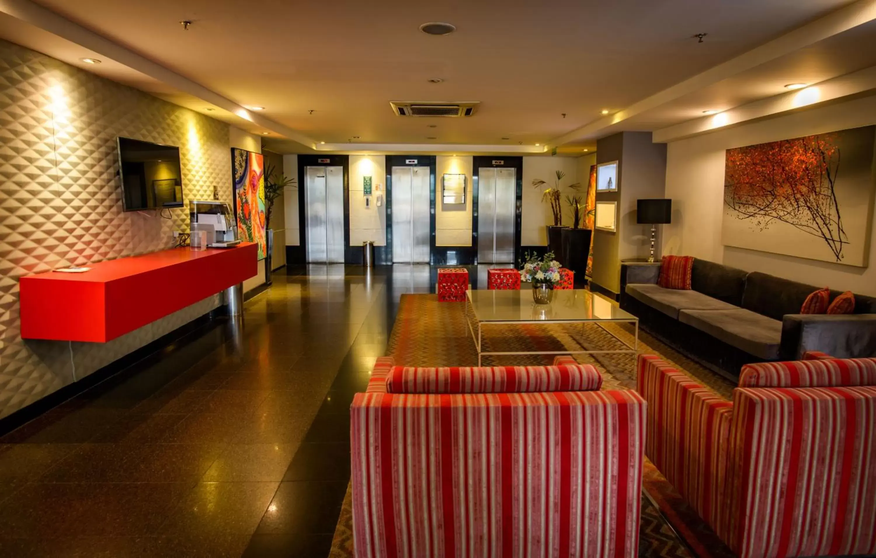 Lobby or reception, Lobby/Reception in Quality Suites Alphaville