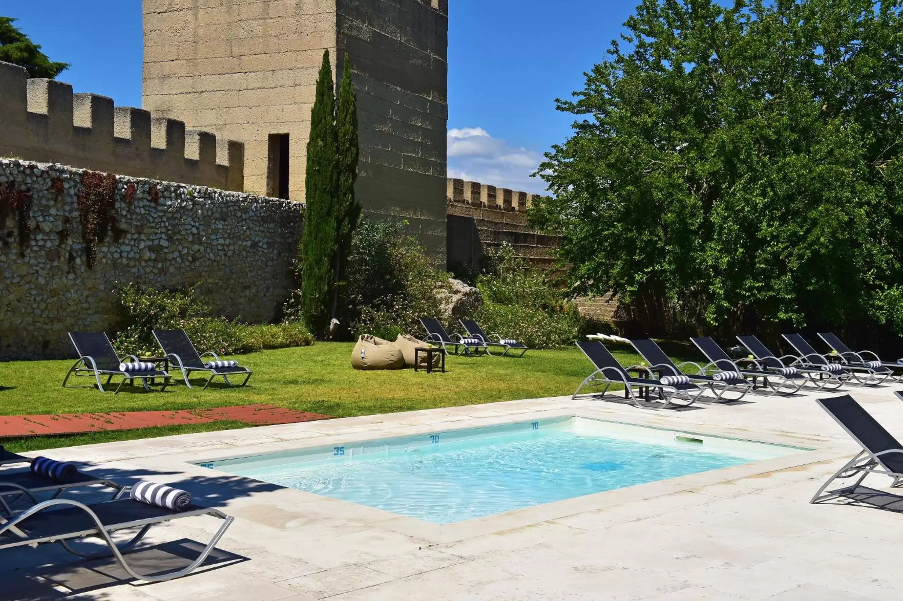 Swimming pool, Property Building in Pousada Castelo de Alcacer do Sal