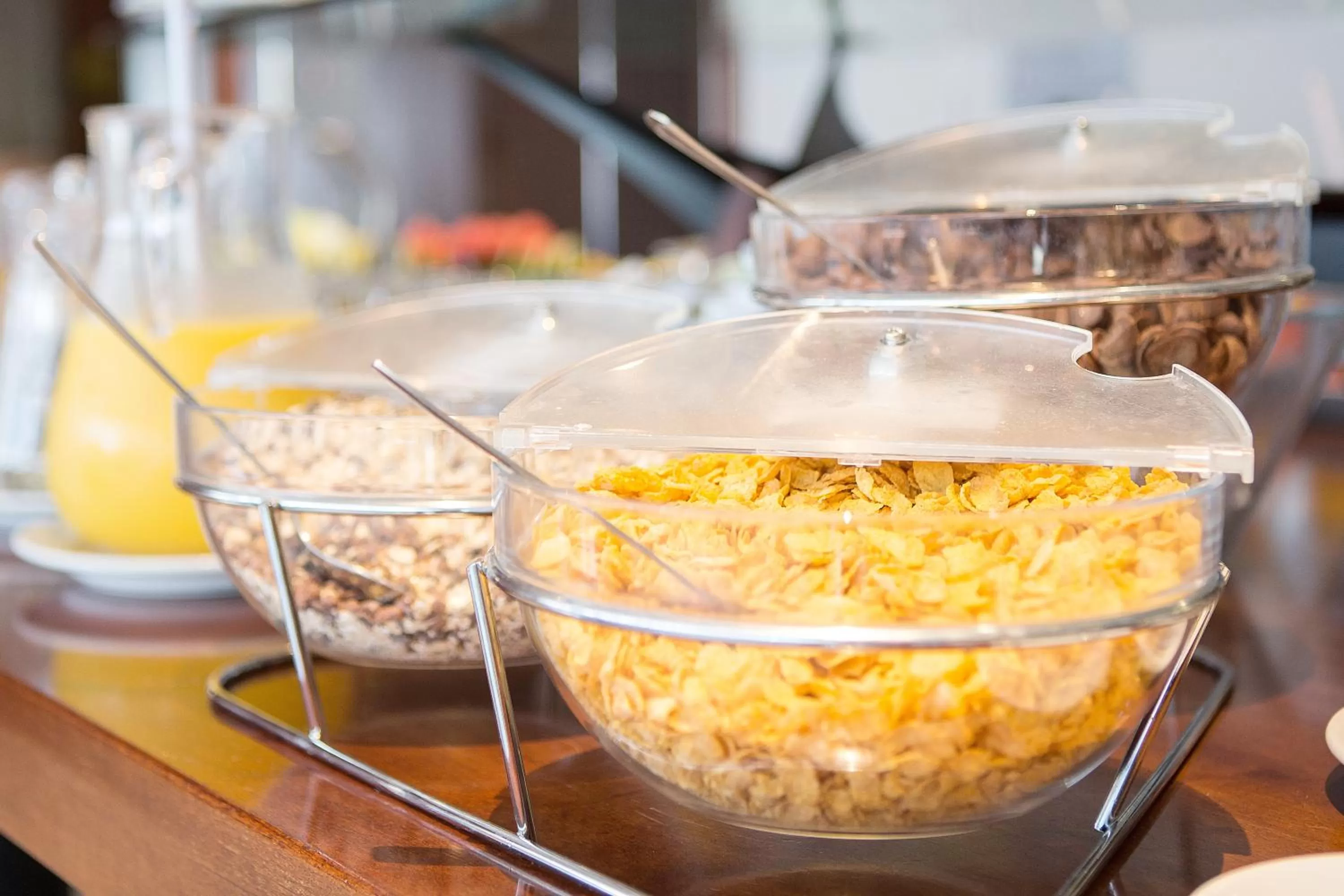 Continental breakfast in Hotel 3K Madrid