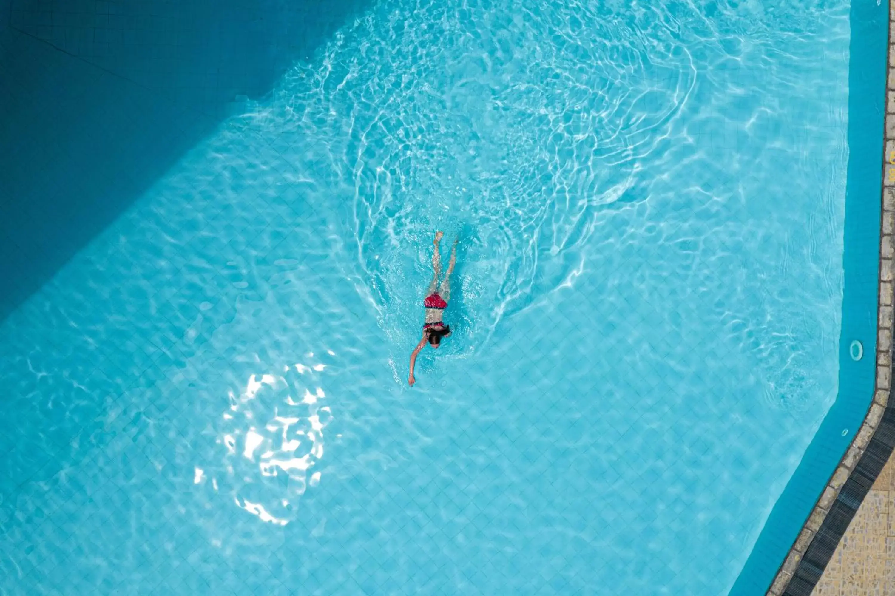 Swimming pool in The Palms