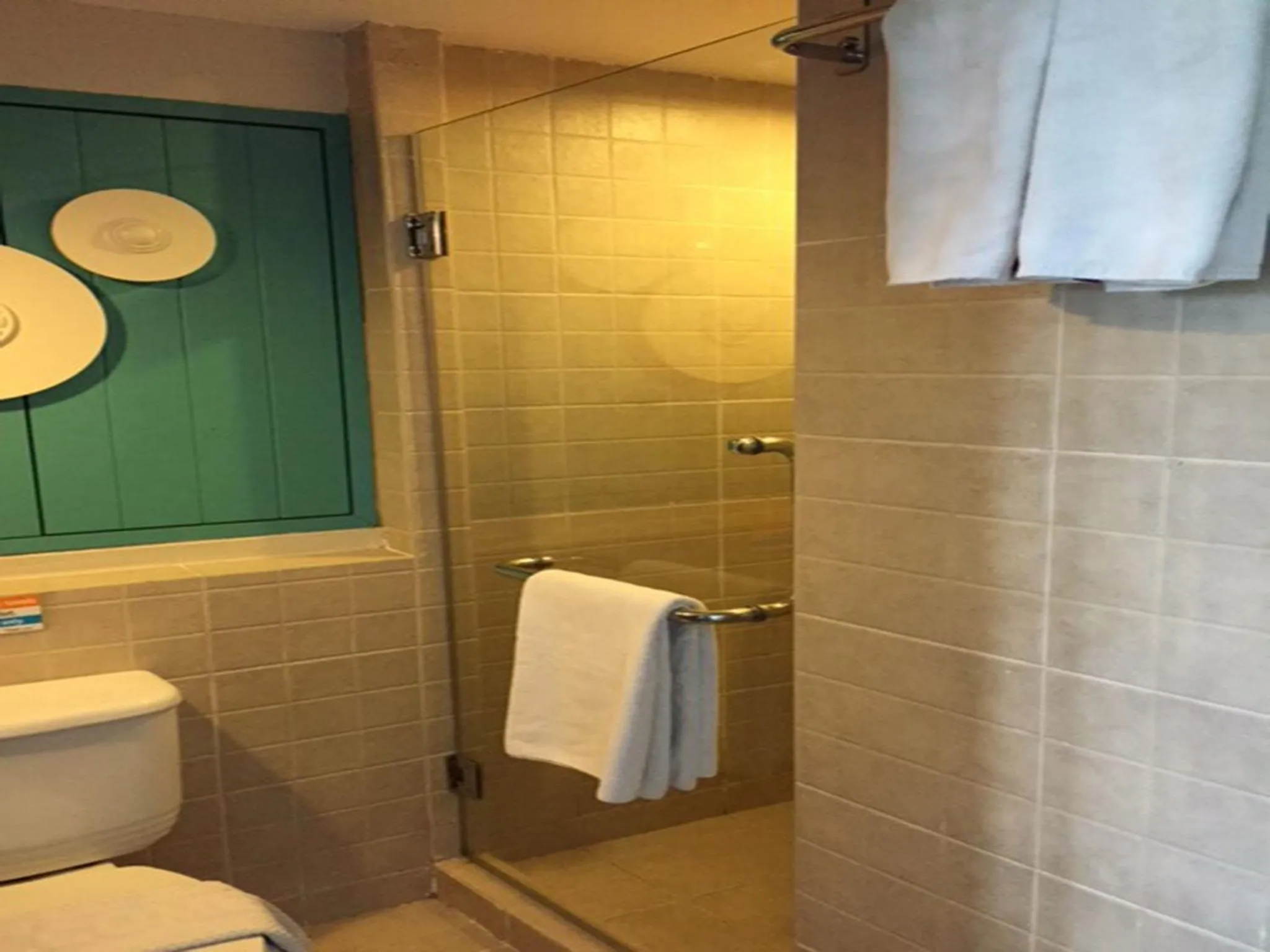 Bathroom in Sawasdee Hotel @ Sukhumvit Soi 8