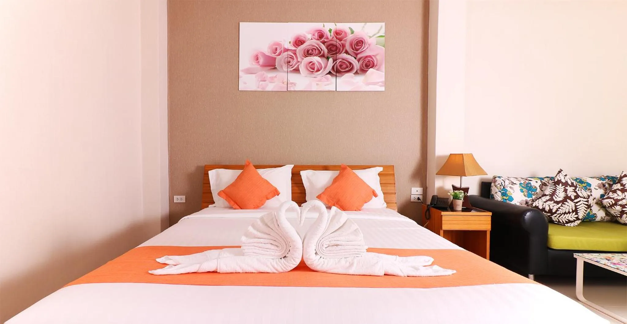 Bed in AU Place Hotel