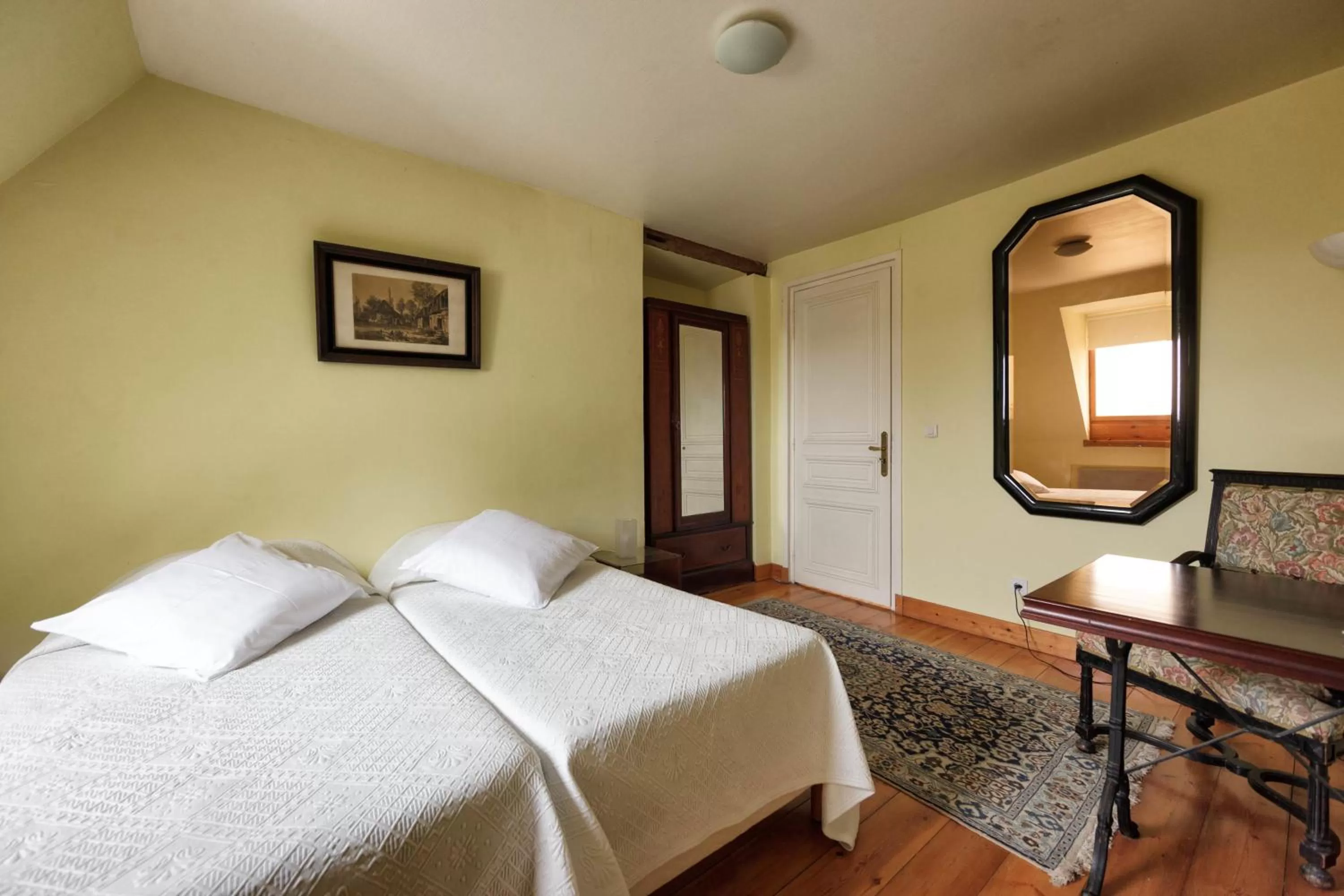 Bedroom, Bed in Château du Jard