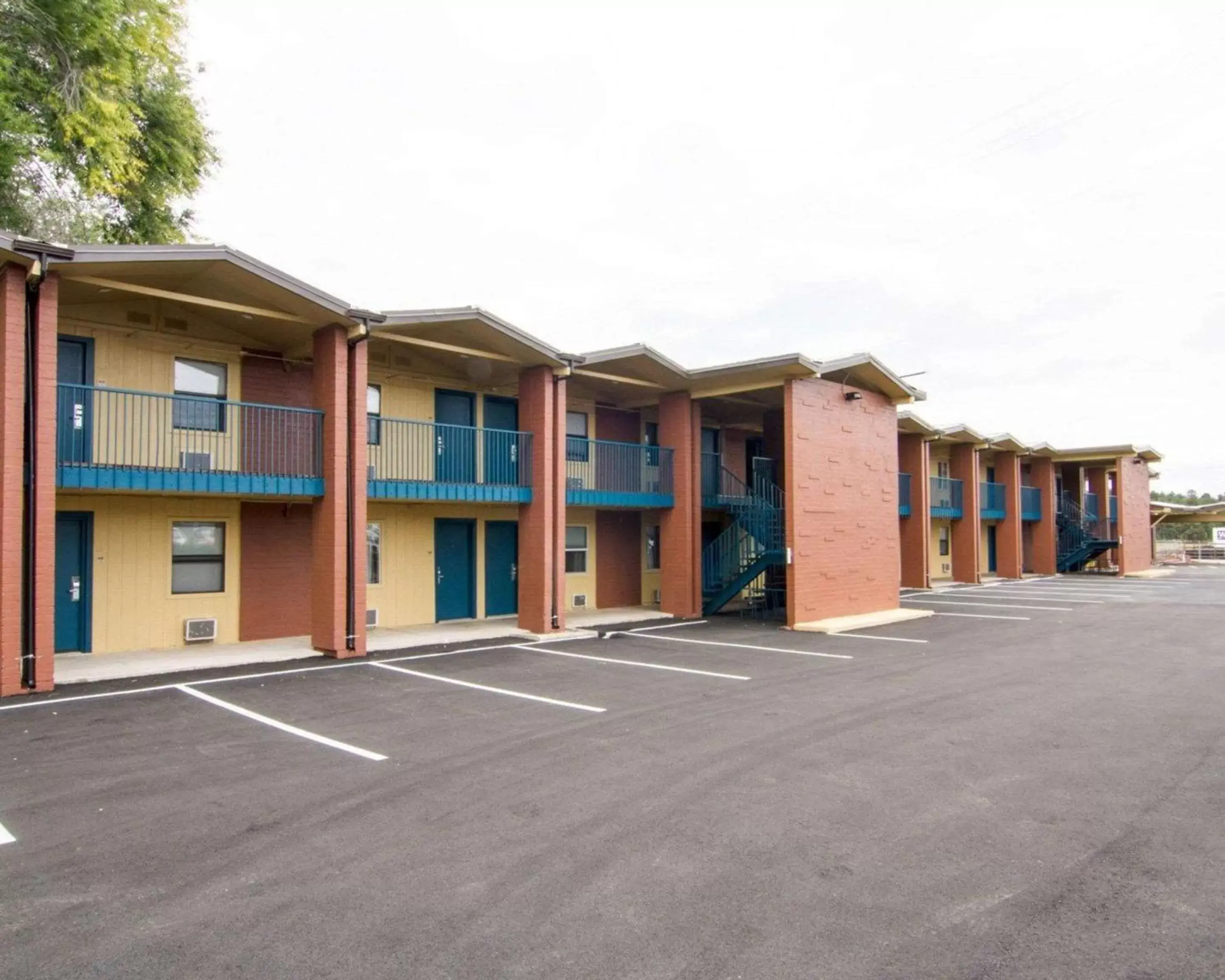 Property Building in Rodeway Inn Flagstaff East Route 66 Property Building in Rodeway Inn Flagstaff East Route 66