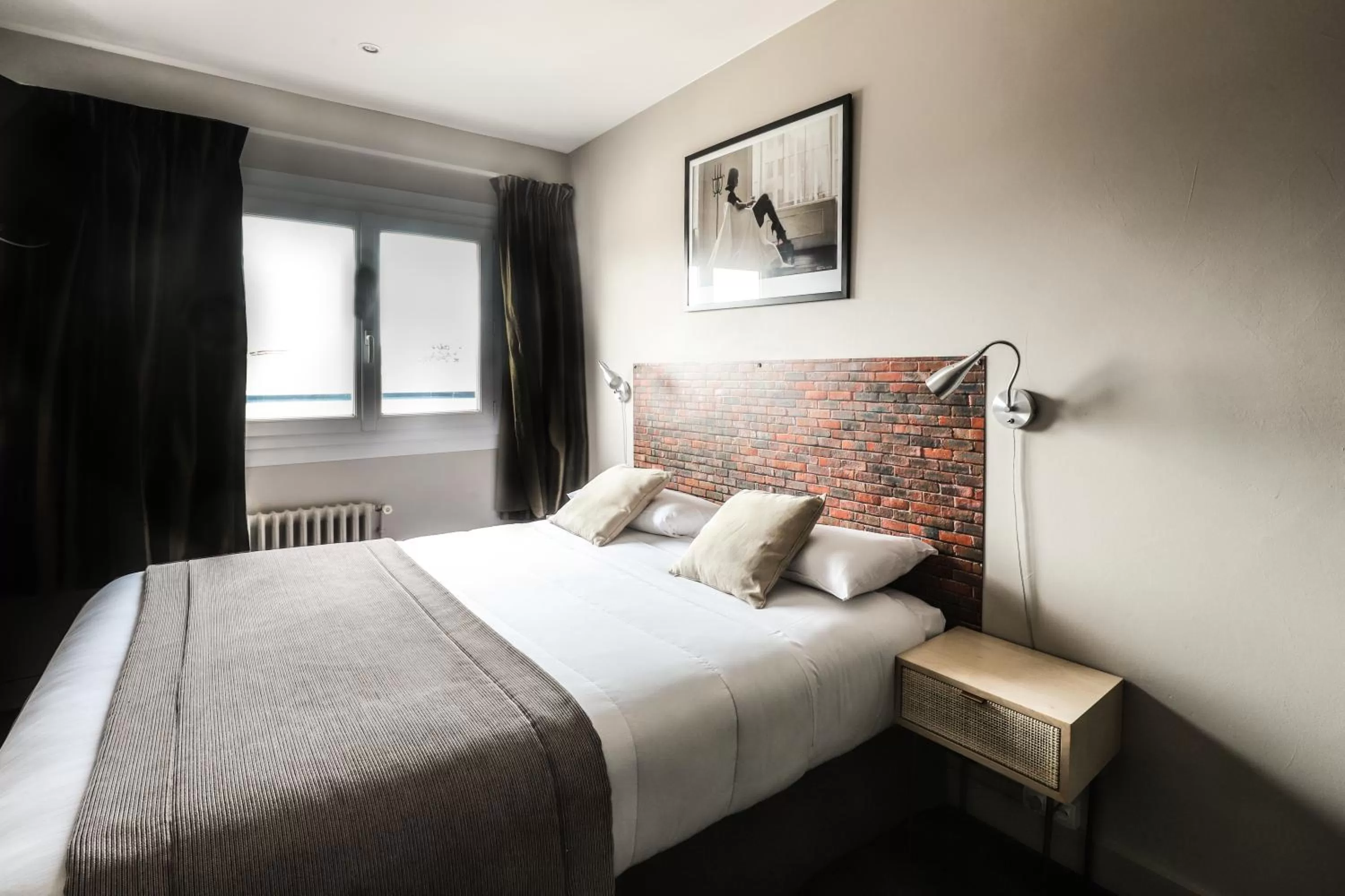 Photo of the whole room, Bed in Hotel Des Cedres