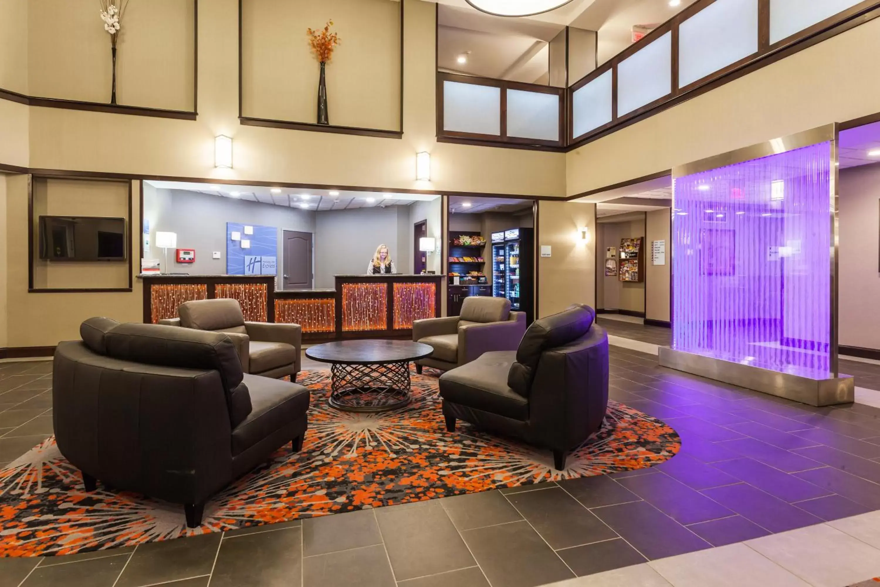 Lobby or reception, Lobby/Reception in Holiday Inn Express & Suites Rapid City, an IHG Hotel