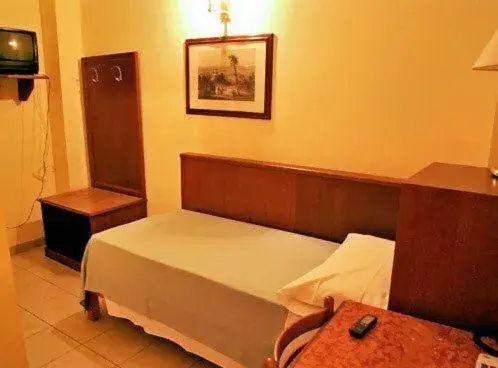 Bed in Hotel Minerva