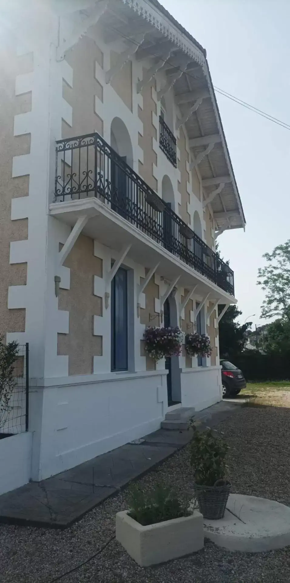 Property Building in Montplaisir