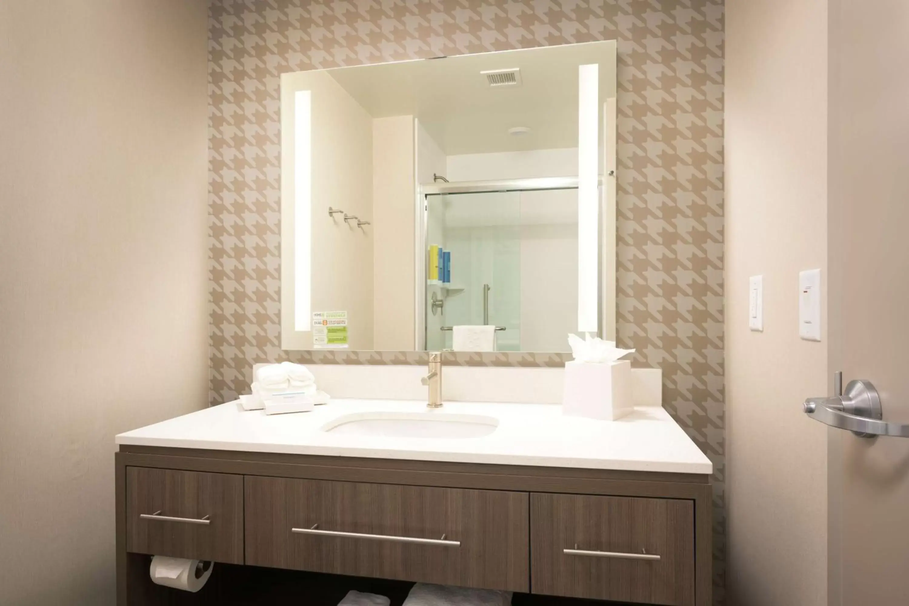 Bathroom in Home2 Suites By Hilton Atlanta Nw/Kennesaw, Ga