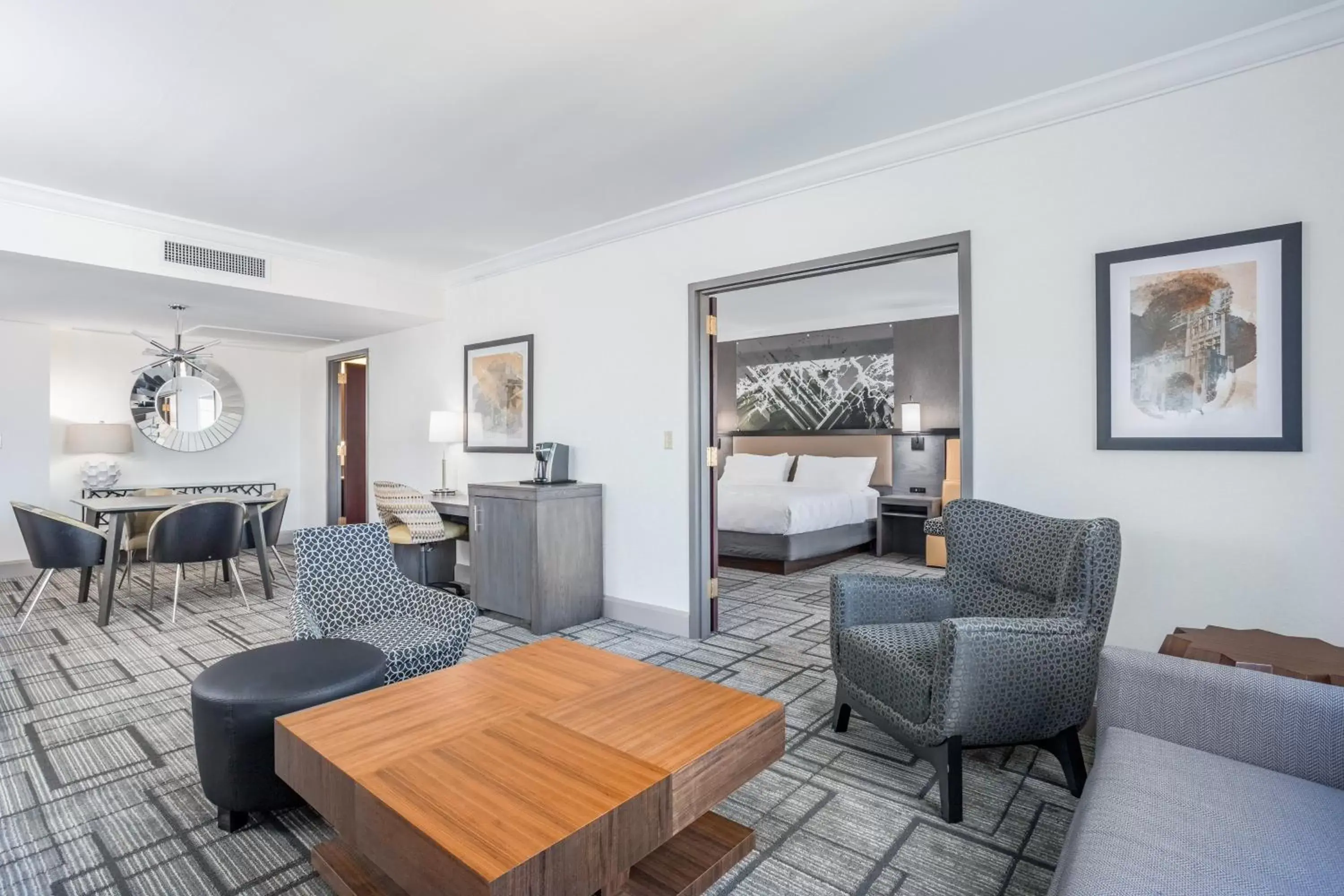 Photo of the whole room, Seating Area in Holiday Inn Lafayette-City Centre, an IHG Hotel