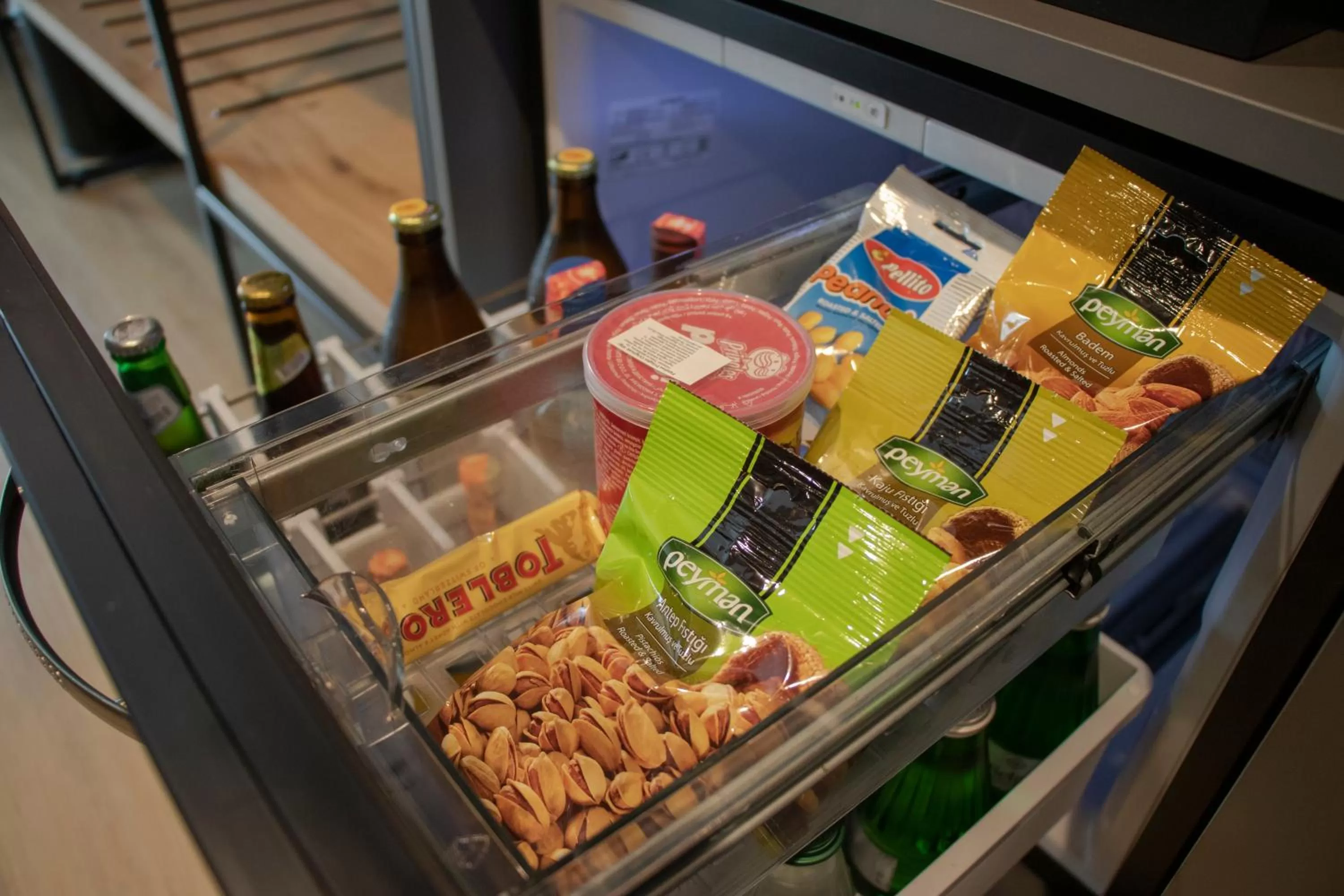 oven in mk hotel tirana